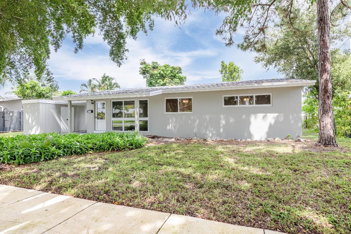 1981 SW 36th Terrace