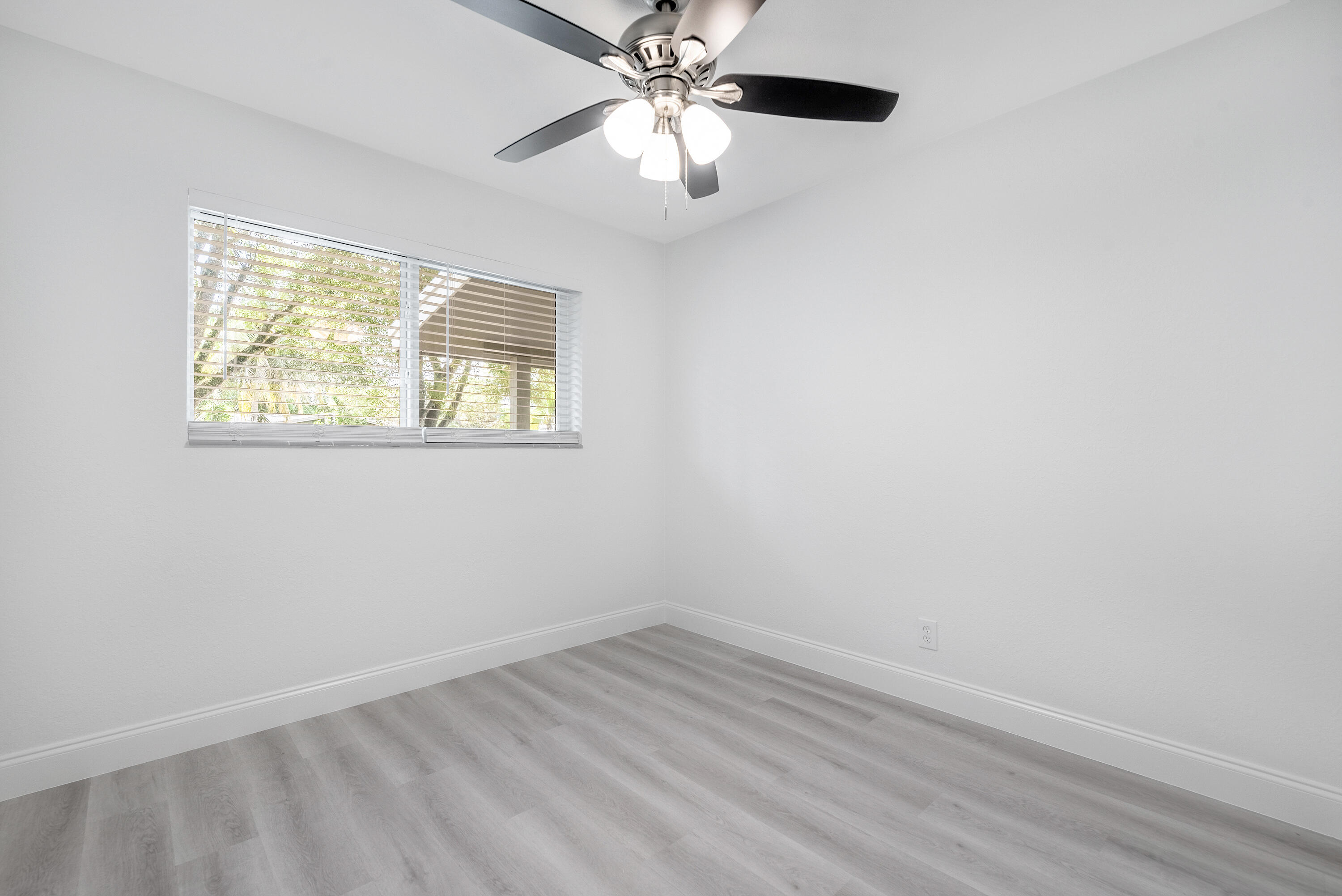 1981 SW 36th Terrace