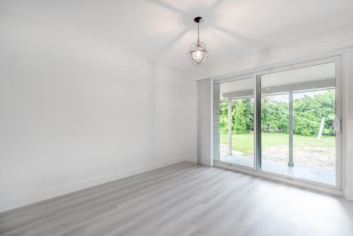 1981 SW 36th Terrace