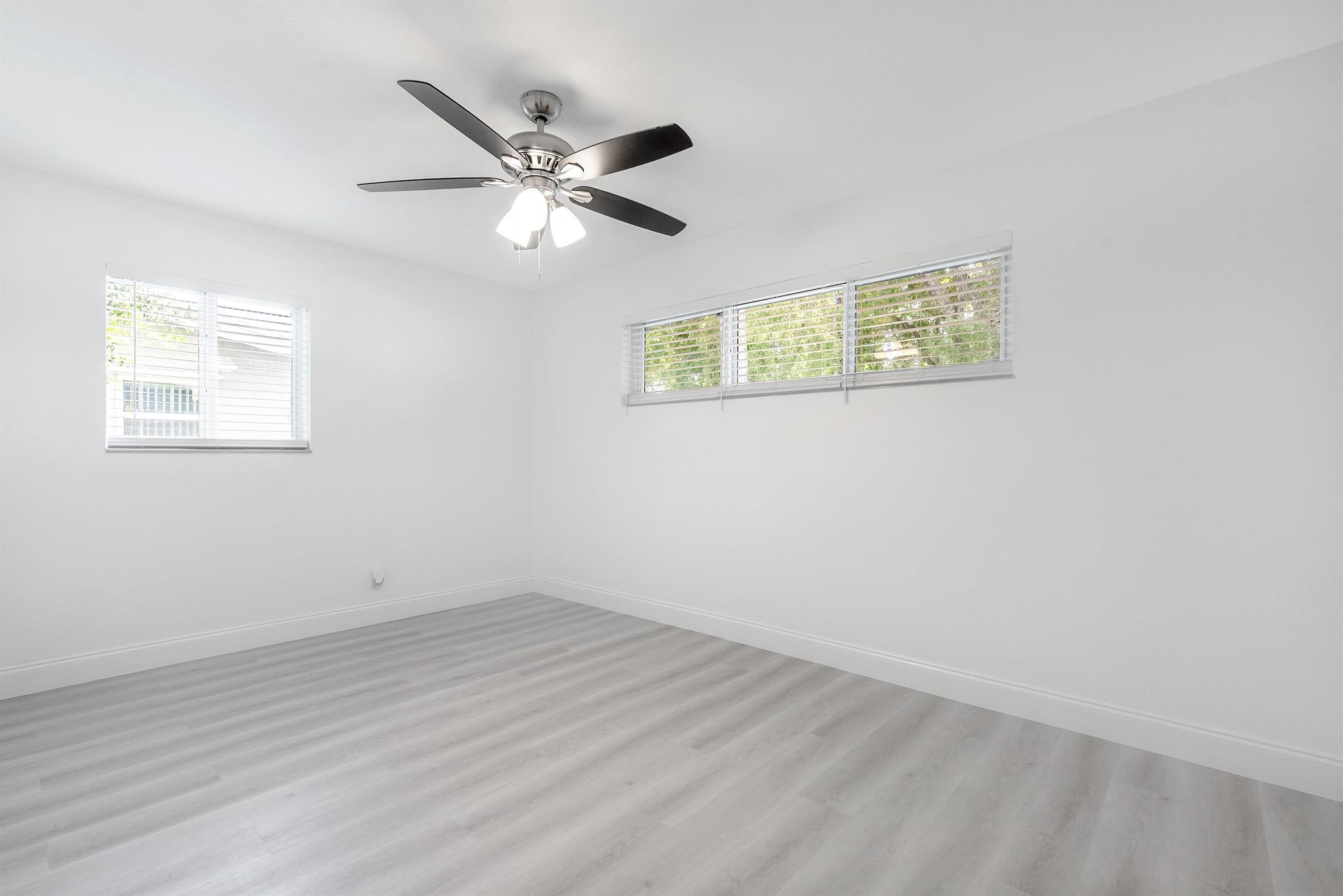 1981 SW 36th Terrace