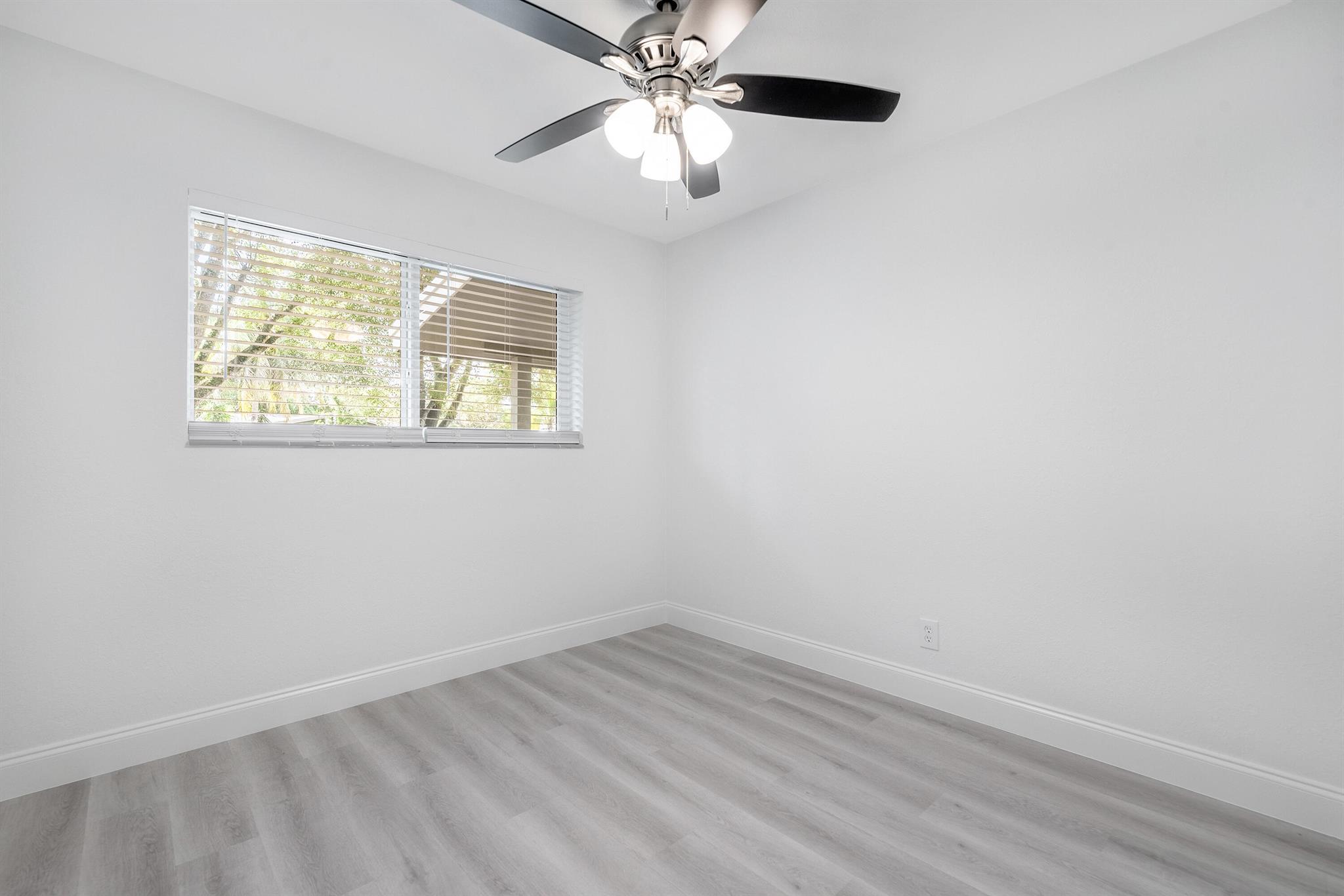 1981 SW 36th Terrace