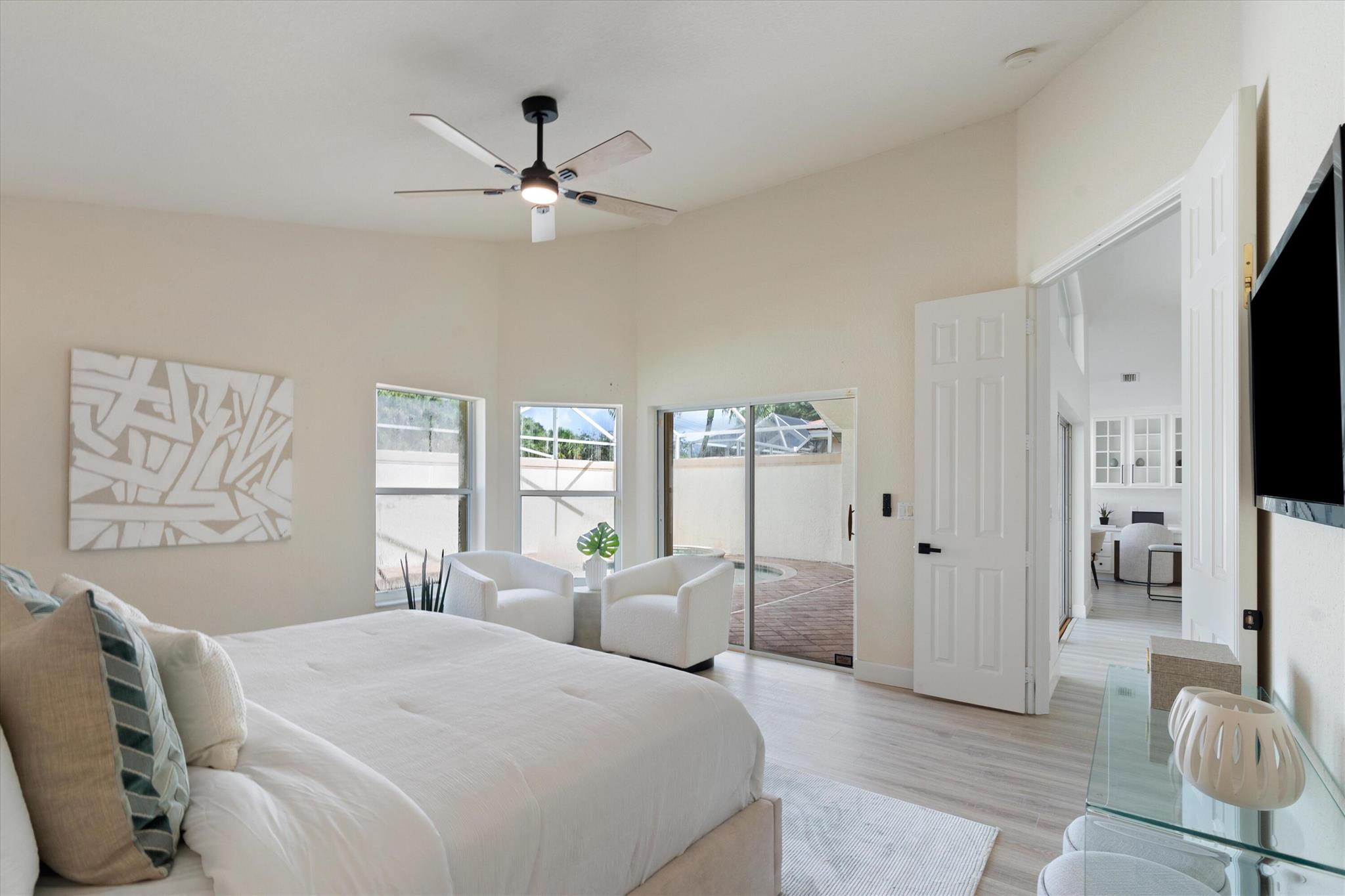 12248 SE Plandome Drive