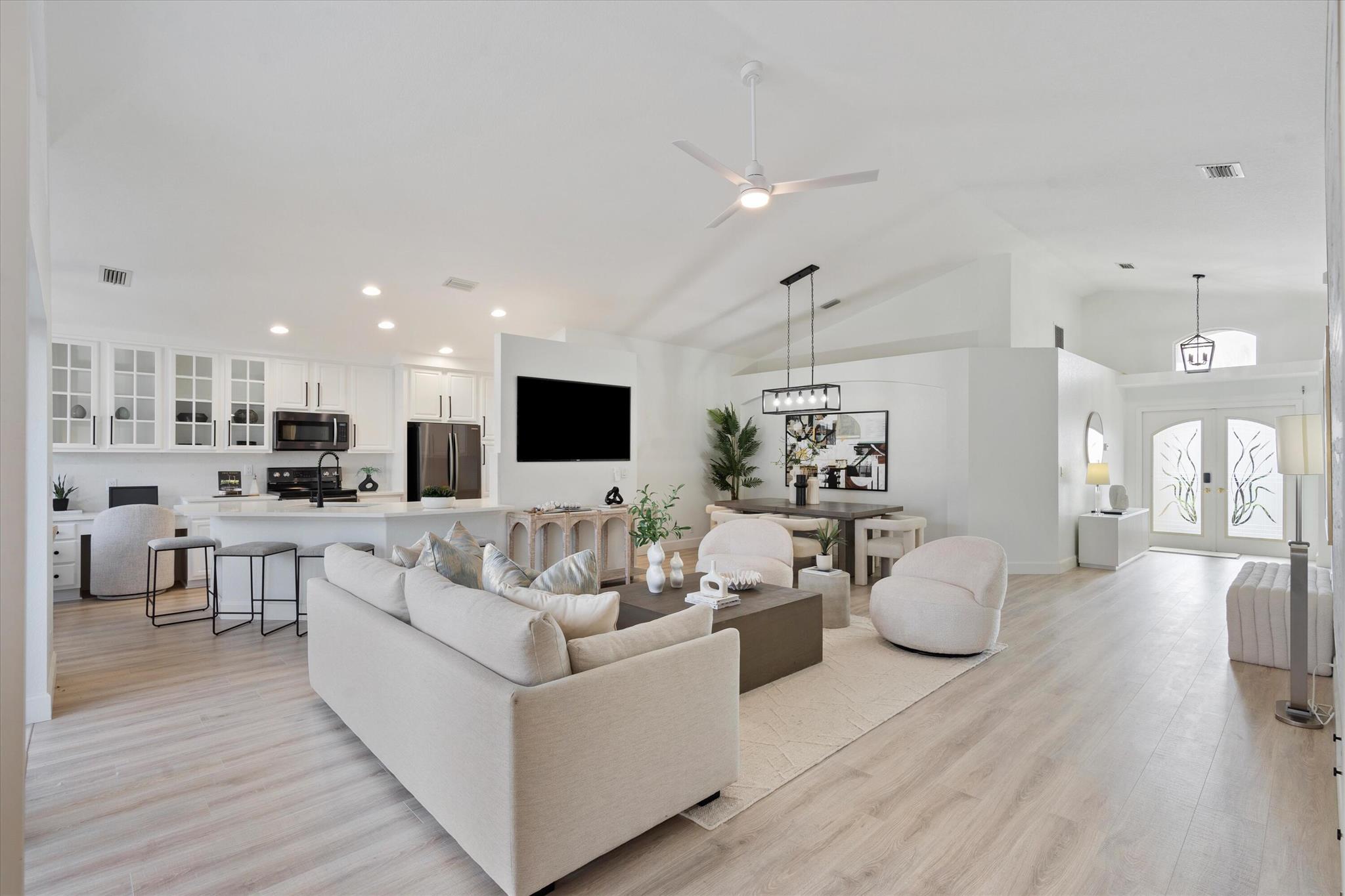 12248 SE Plandome Drive