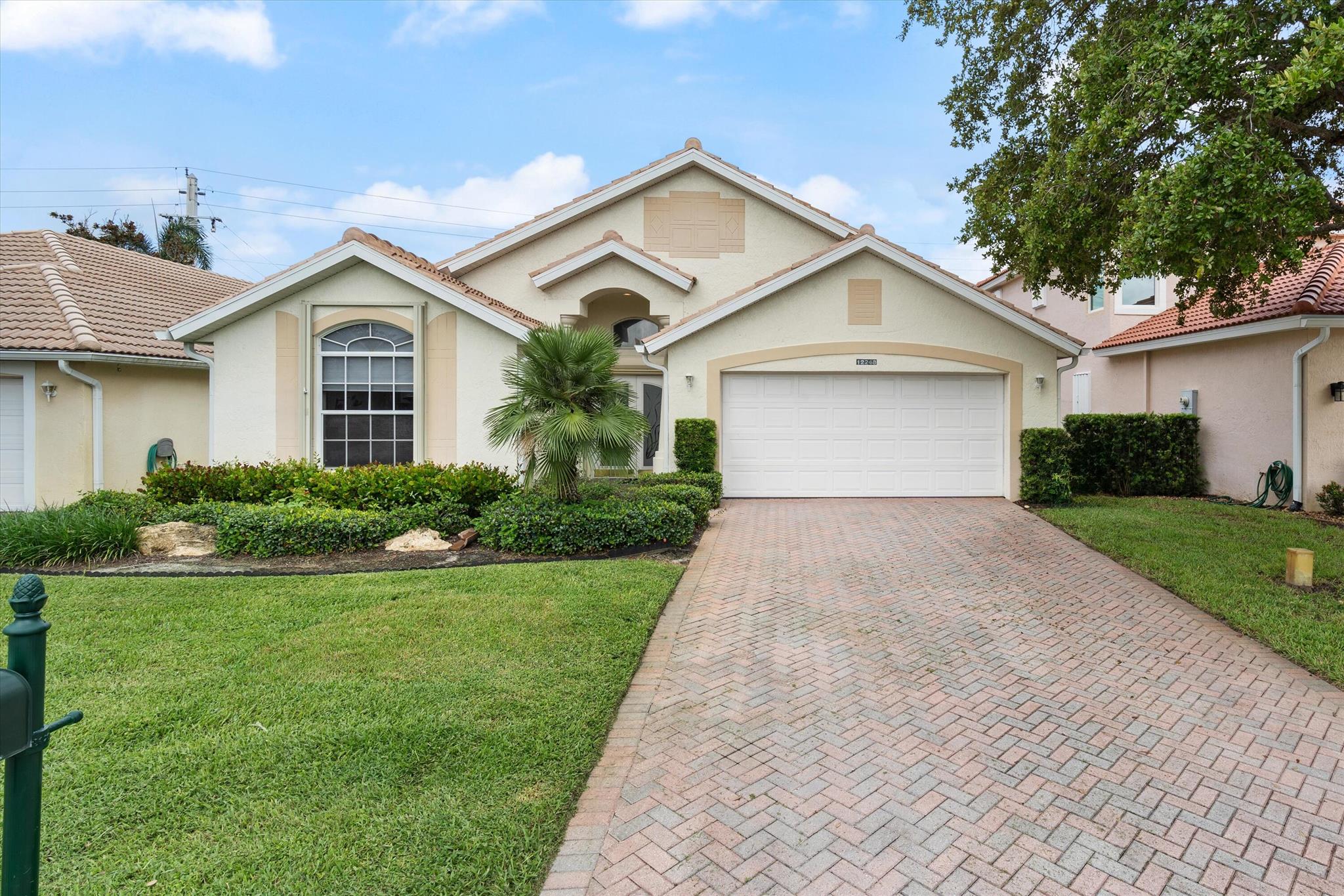 12248 SE Plandome Drive