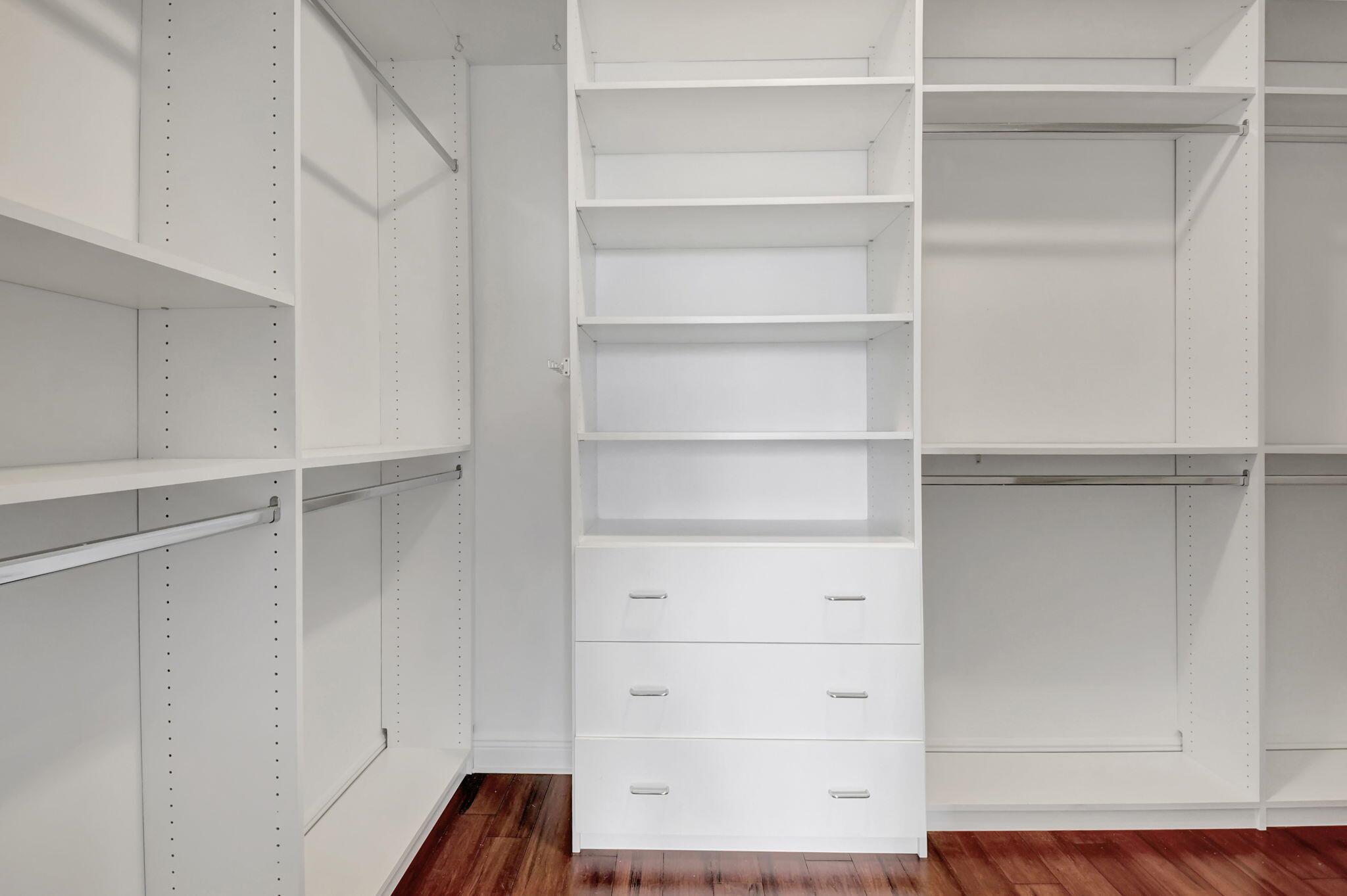 559 NW 39th Cir Circle