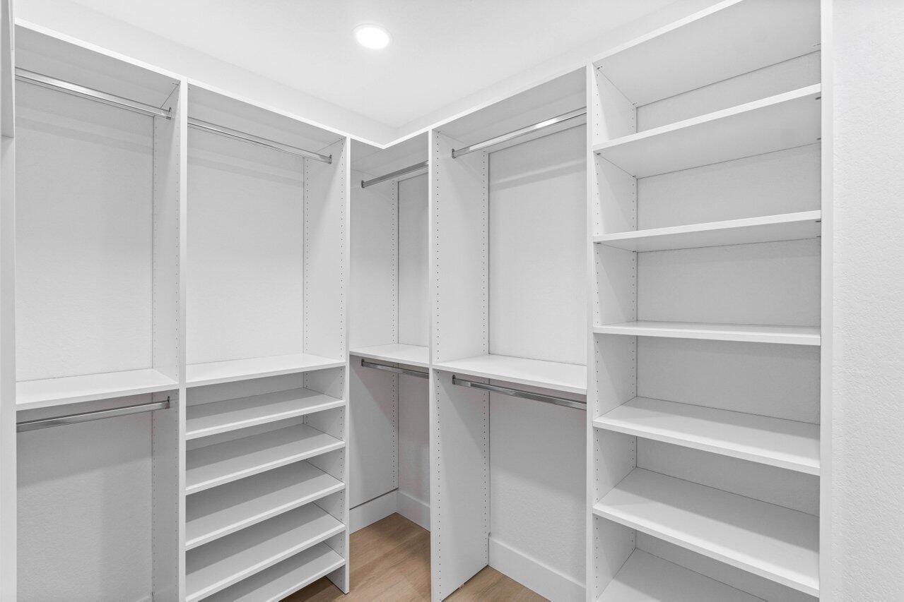 2788 S Evergreen Circle