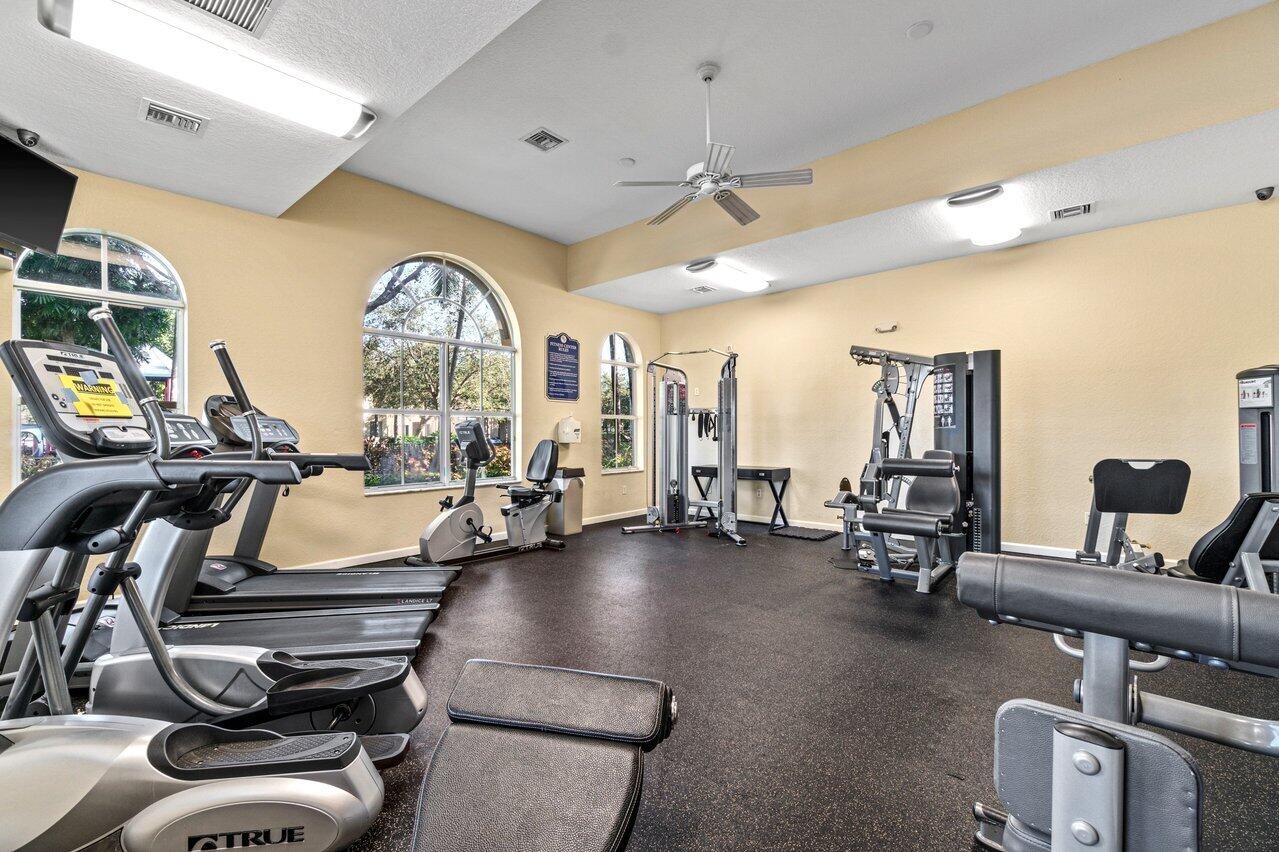 2788 S Evergreen Circle