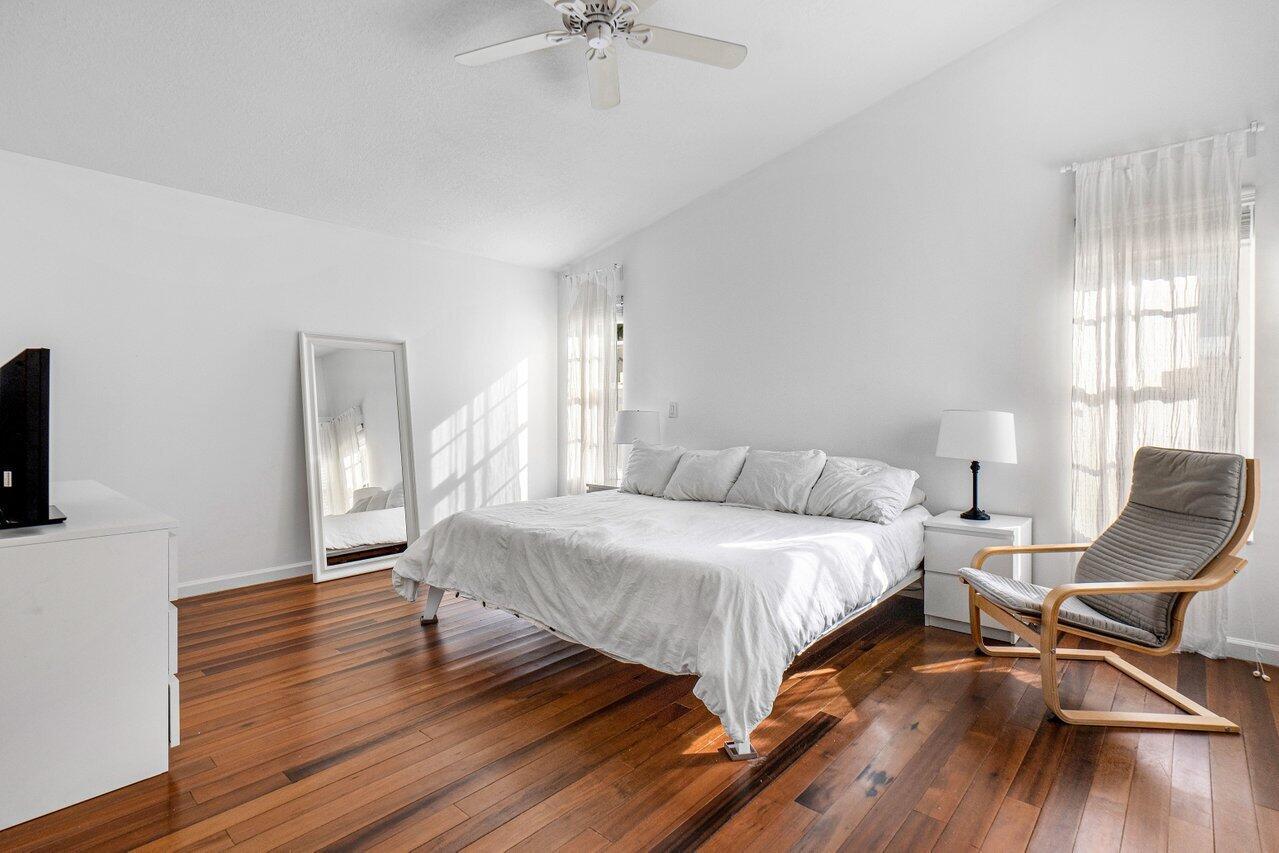 8775 Sonoma Lake Boulevard