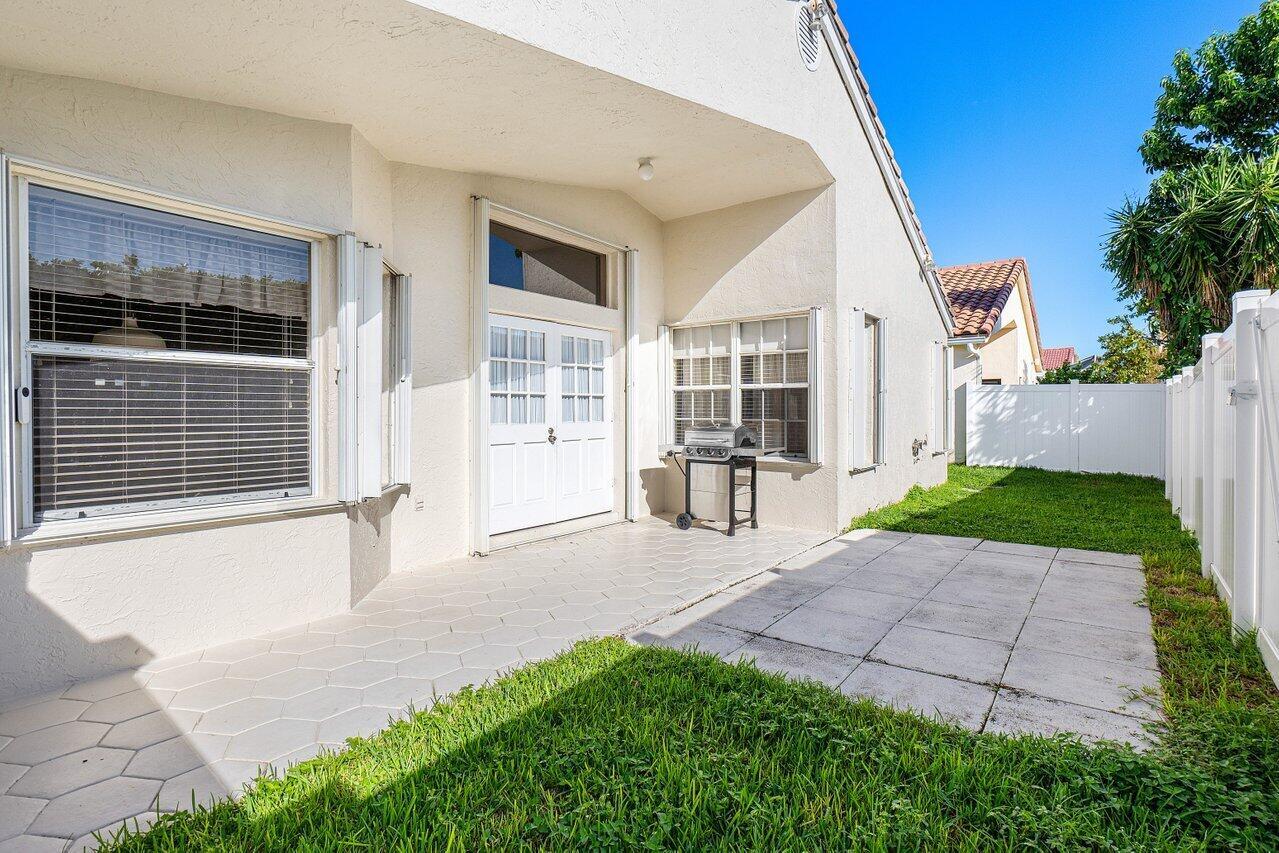 8775 Sonoma Lake Boulevard