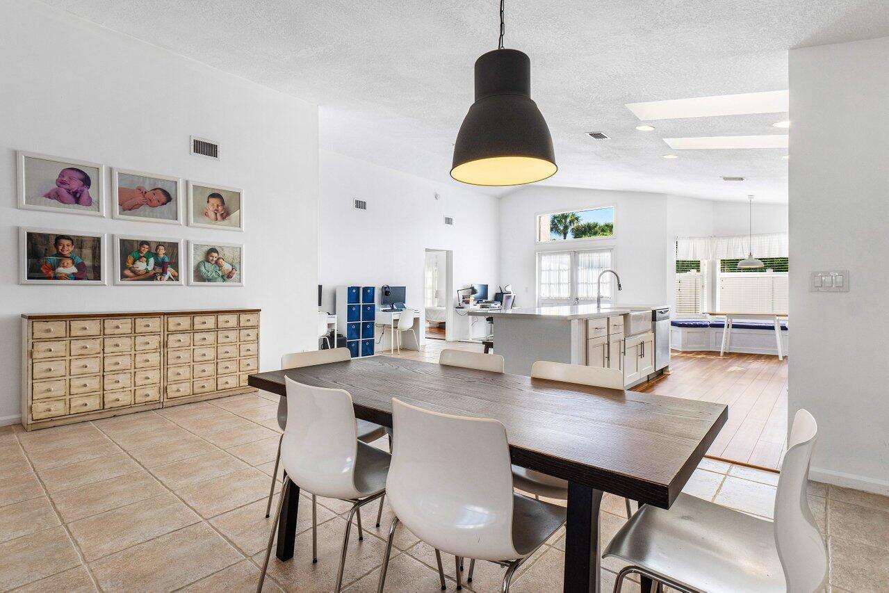 8775 Sonoma Lake Boulevard