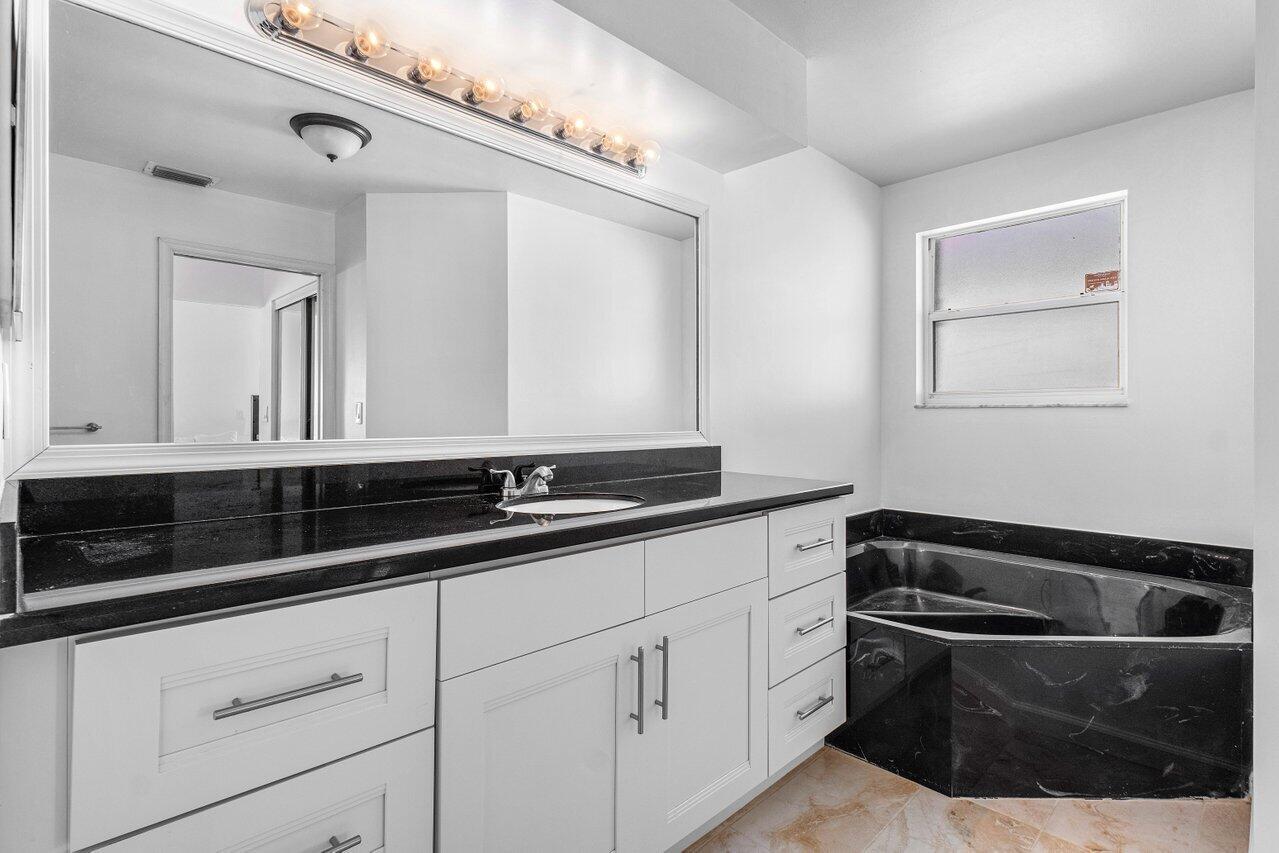 8775 Sonoma Lake Boulevard