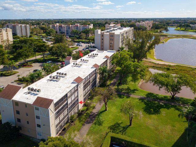 14375 Strathmore Lane 206