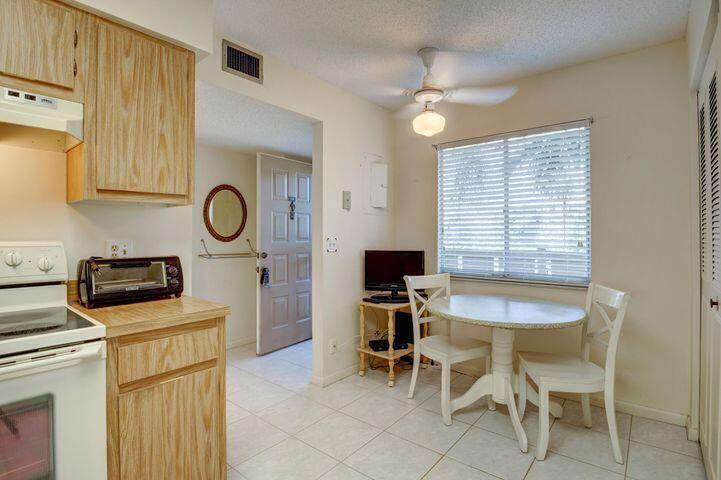 14375 Strathmore Lane 206