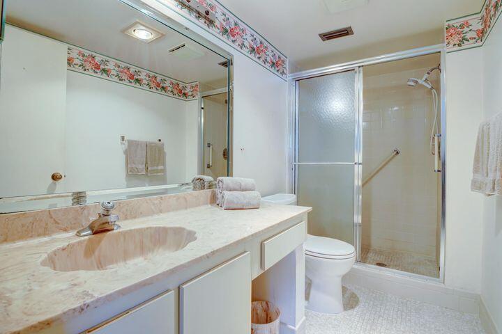 14375 Strathmore Lane 206