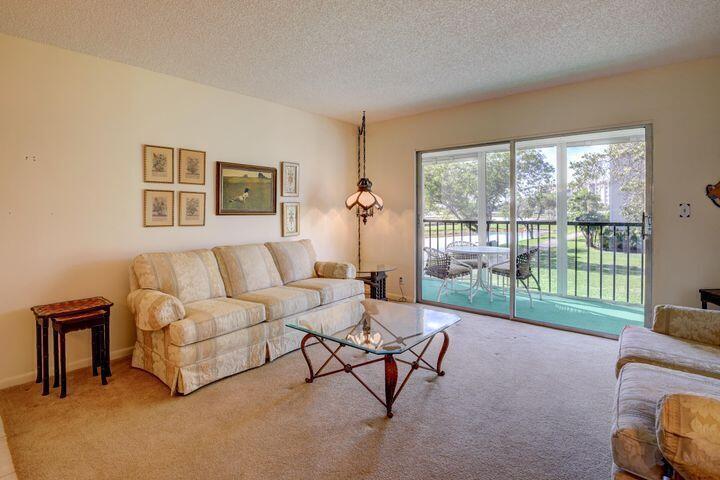 14375 Strathmore Lane 206