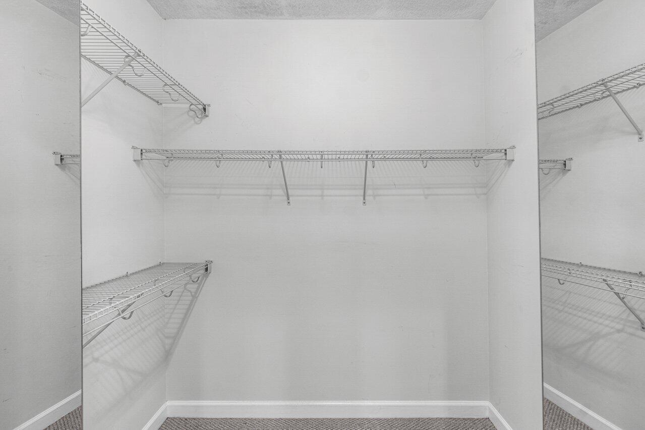 5036 S Chrystie Circle