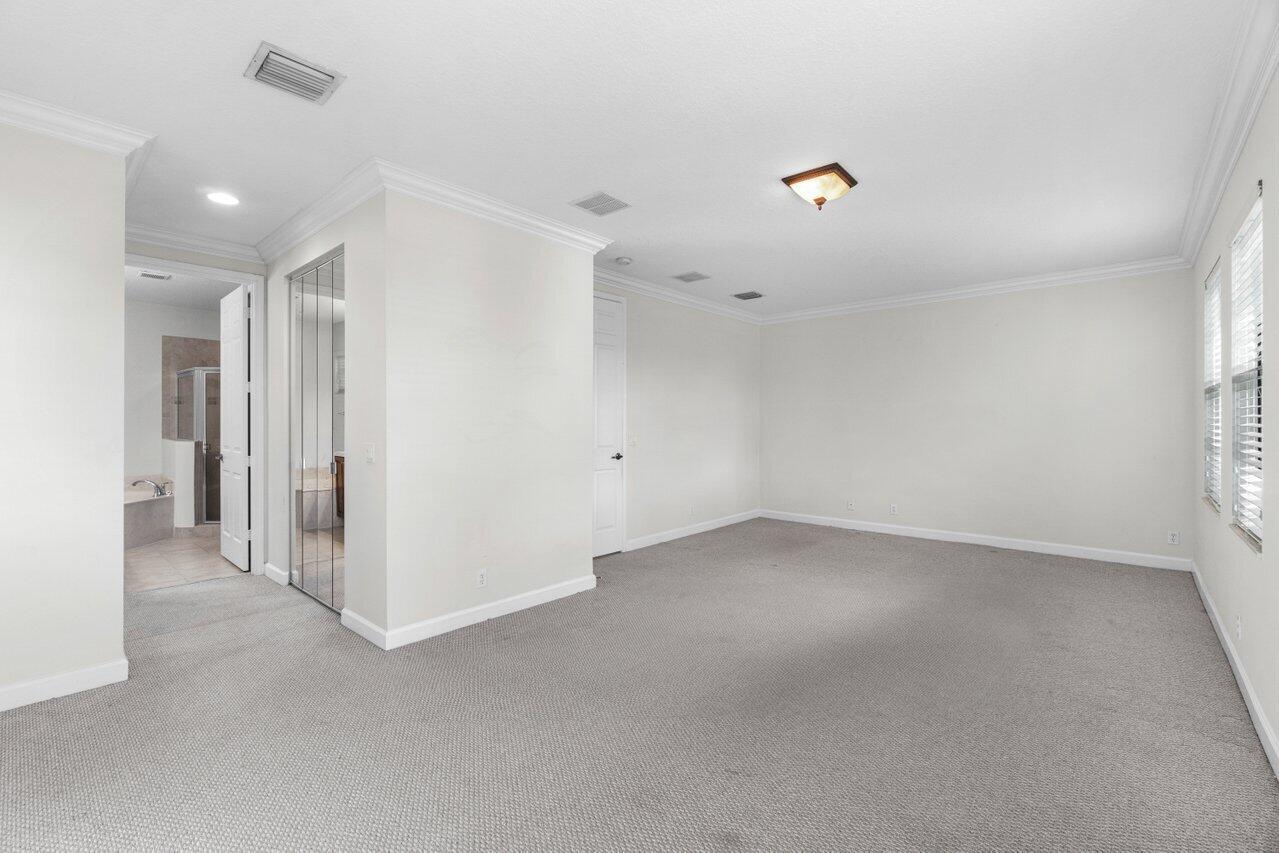 5036 S Chrystie Circle