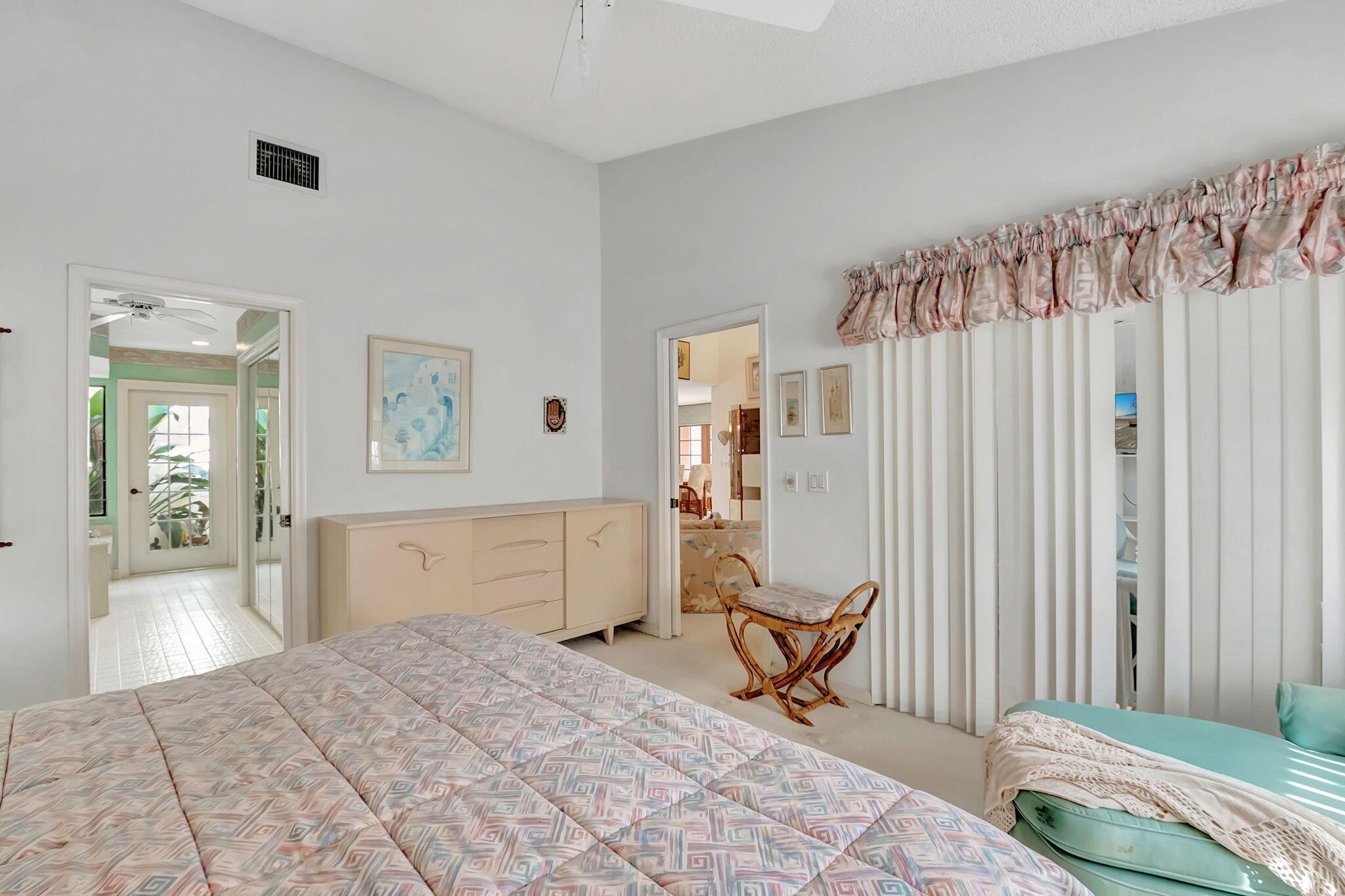 11127 Applegate Circle