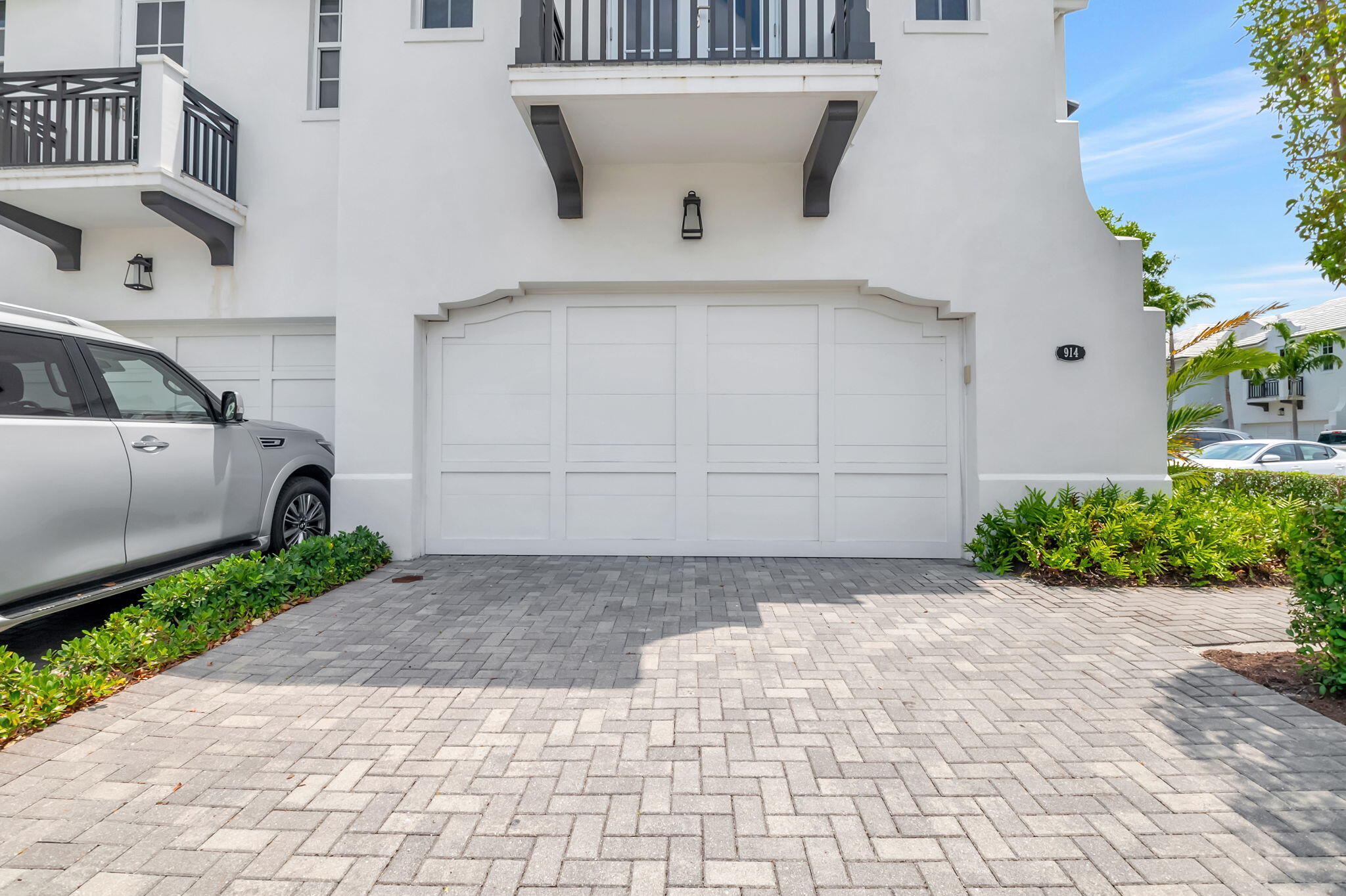 914 St George Boulevard