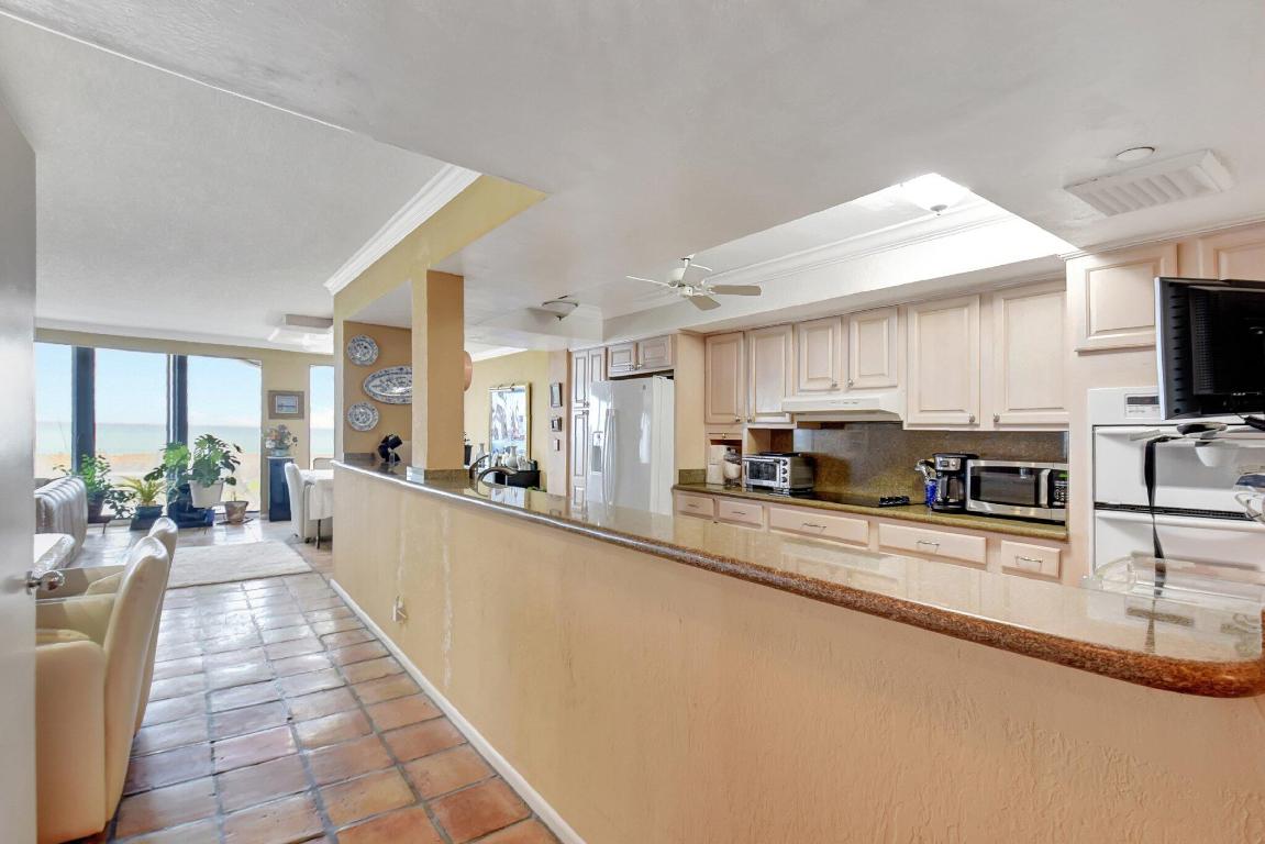 2660 S Ocean Boulevard 101n