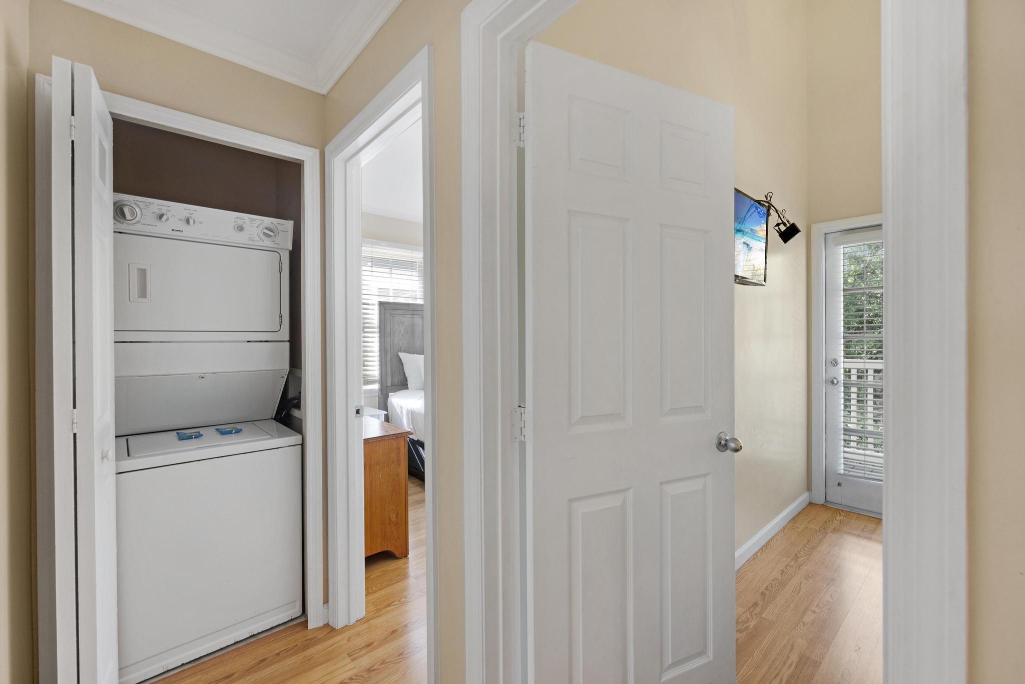 7067 Harbor Village Drive