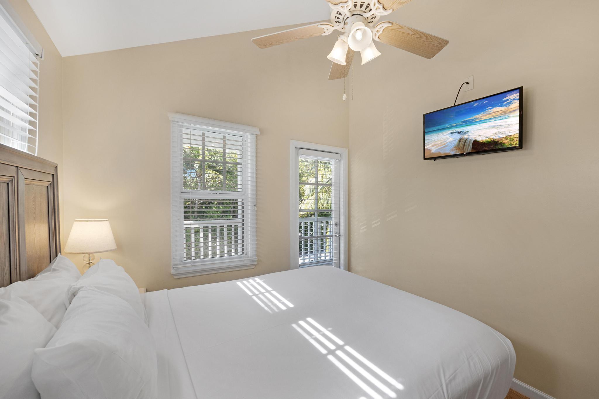 7067 Harbor Village Drive