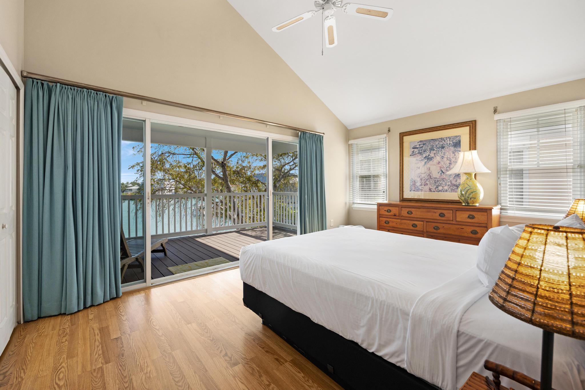 7067 Harbor Village Drive