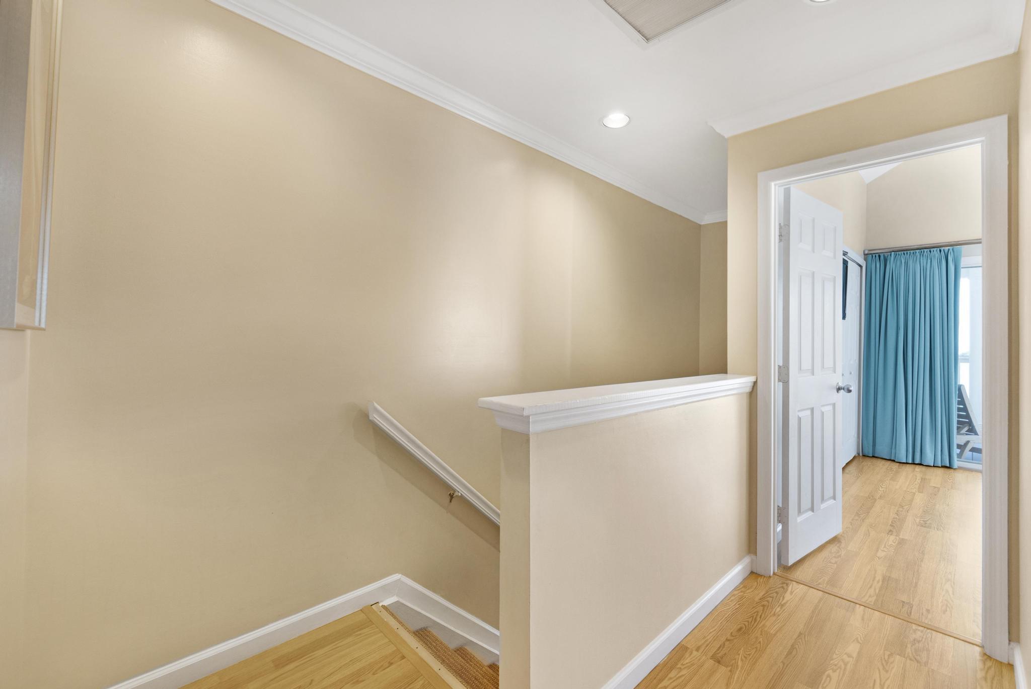 7067 Harbor Village Drive