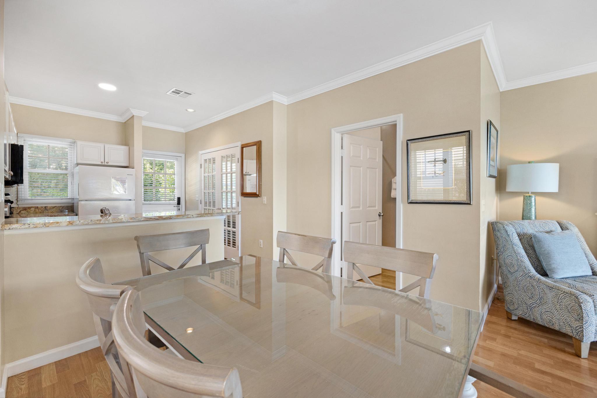 7067 Harbor Village Drive