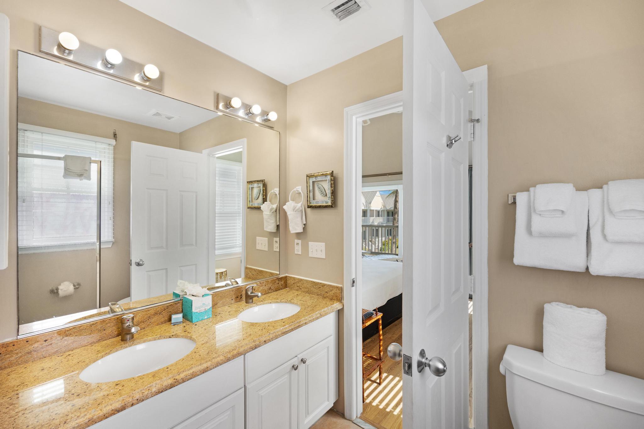 7067 Harbor Village Drive