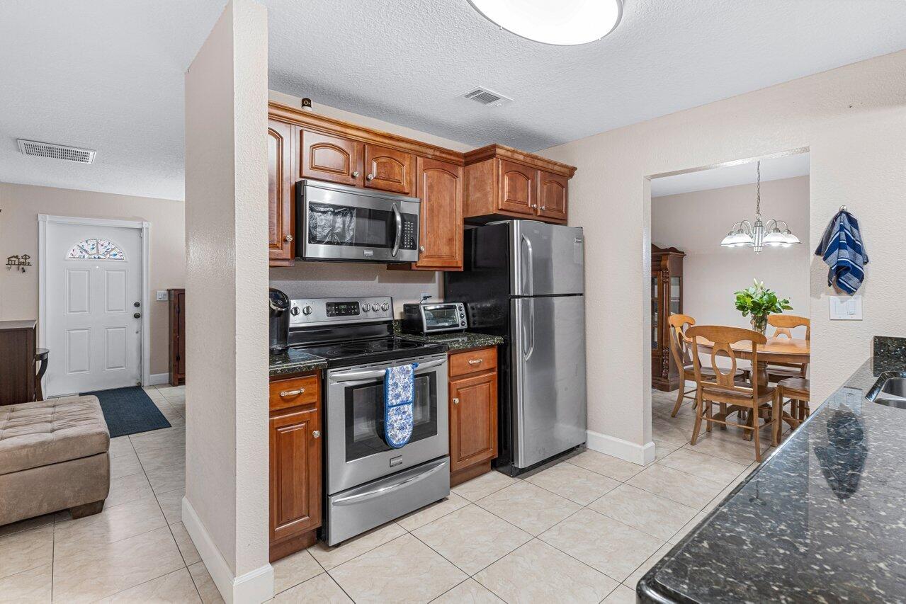 1317 SW 17th Street
