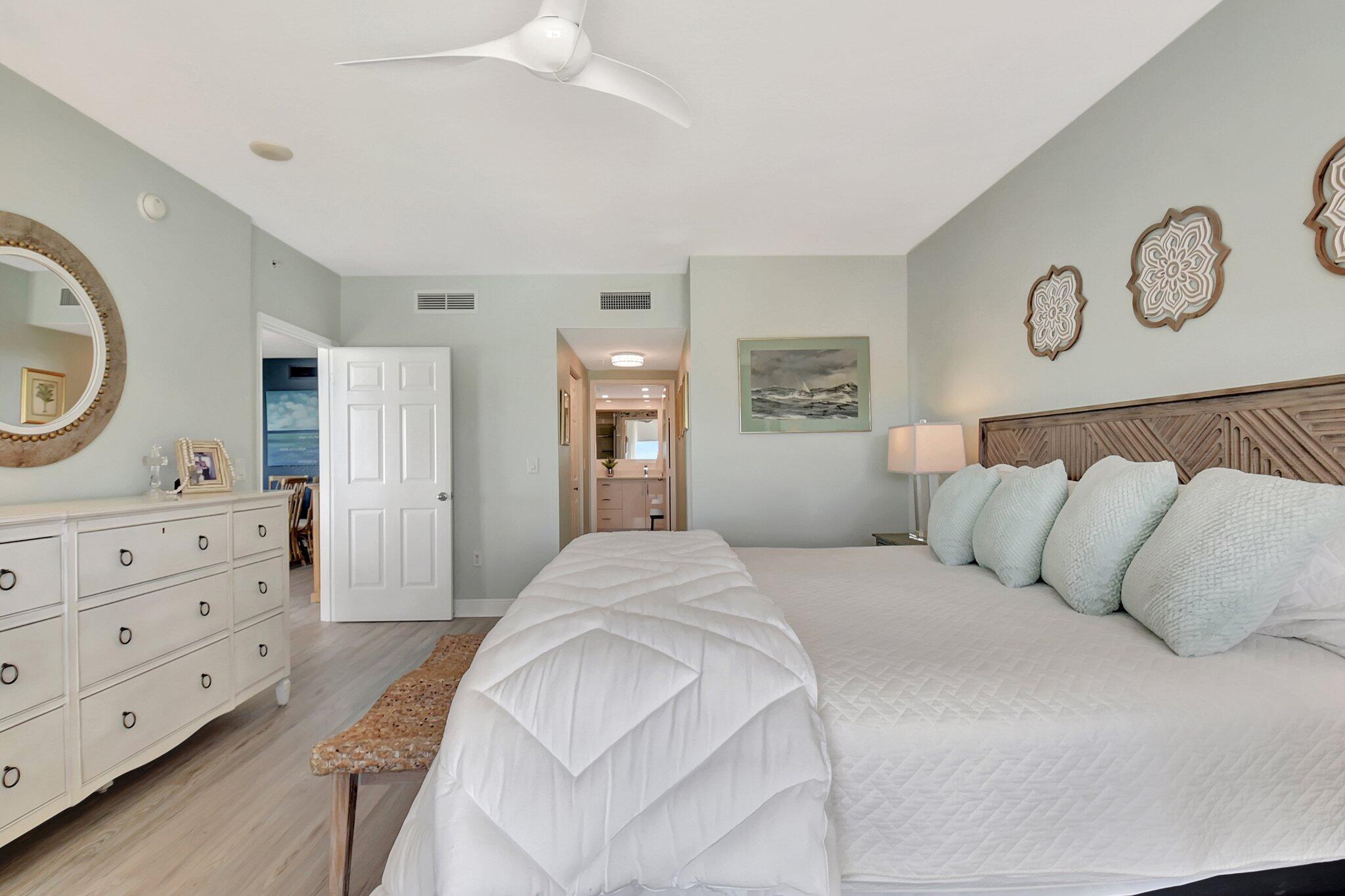 625 Casa Loma Boulevard 702