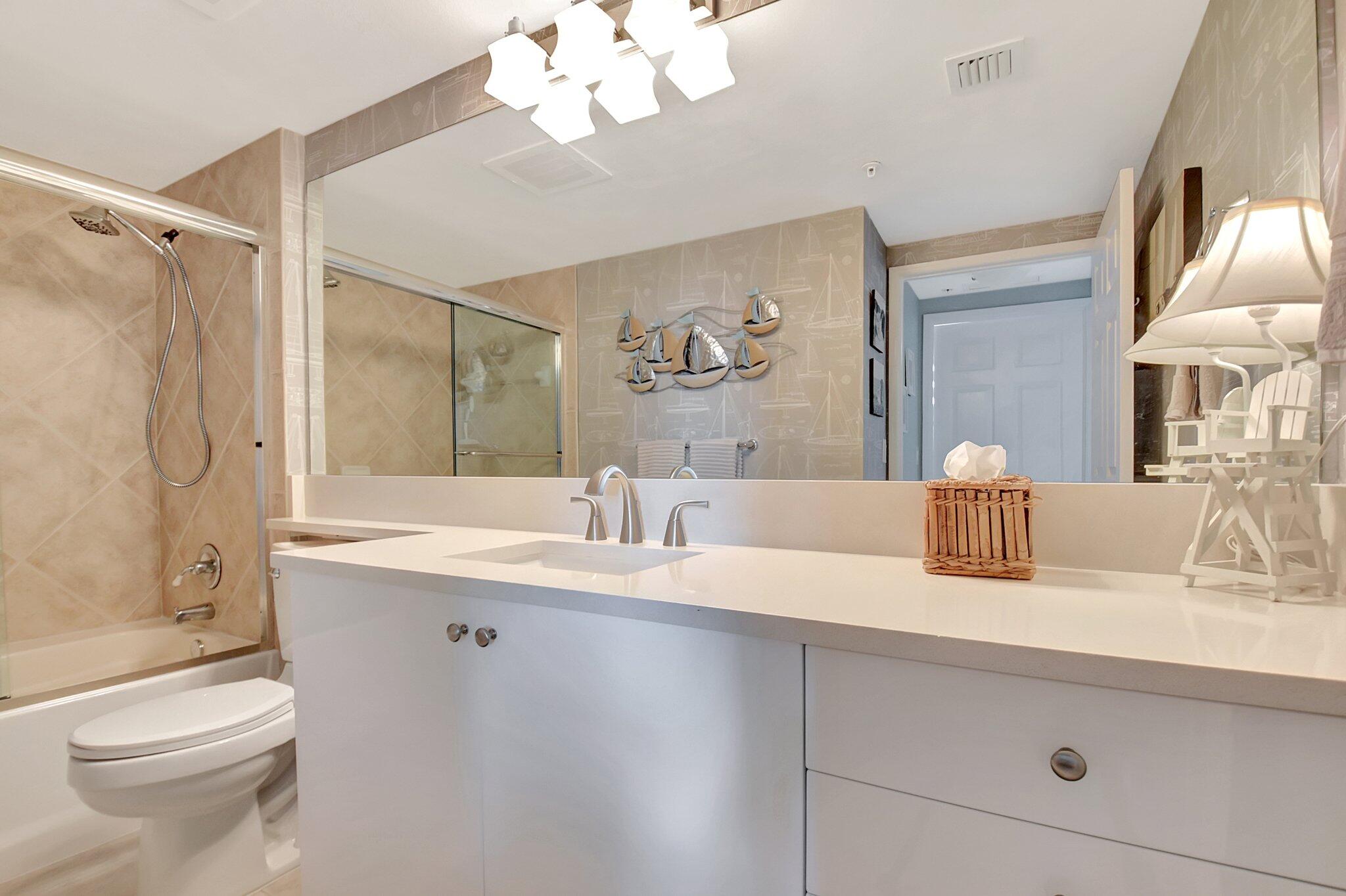 625 Casa Loma Boulevard 702