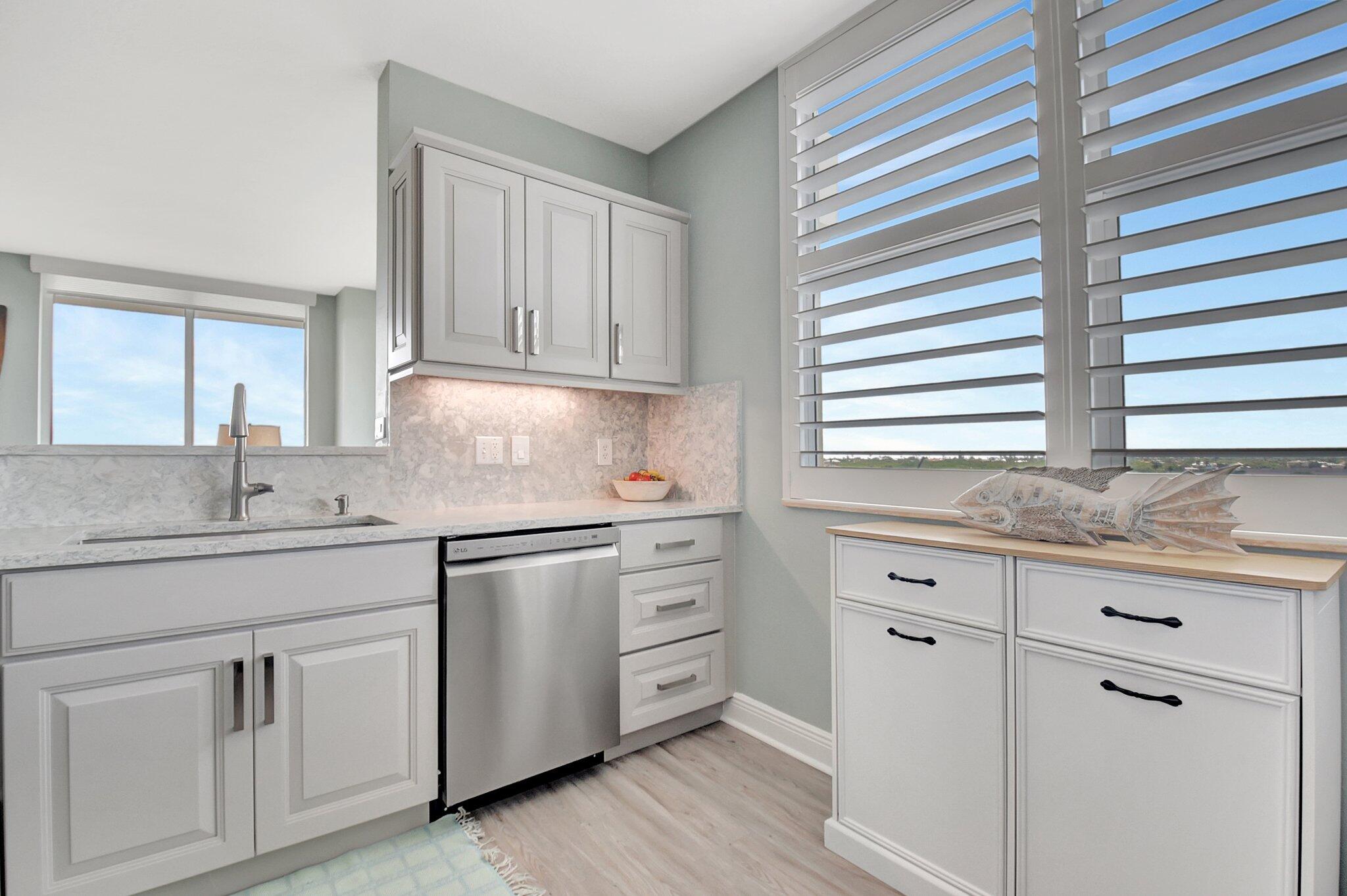 625 Casa Loma Boulevard 702