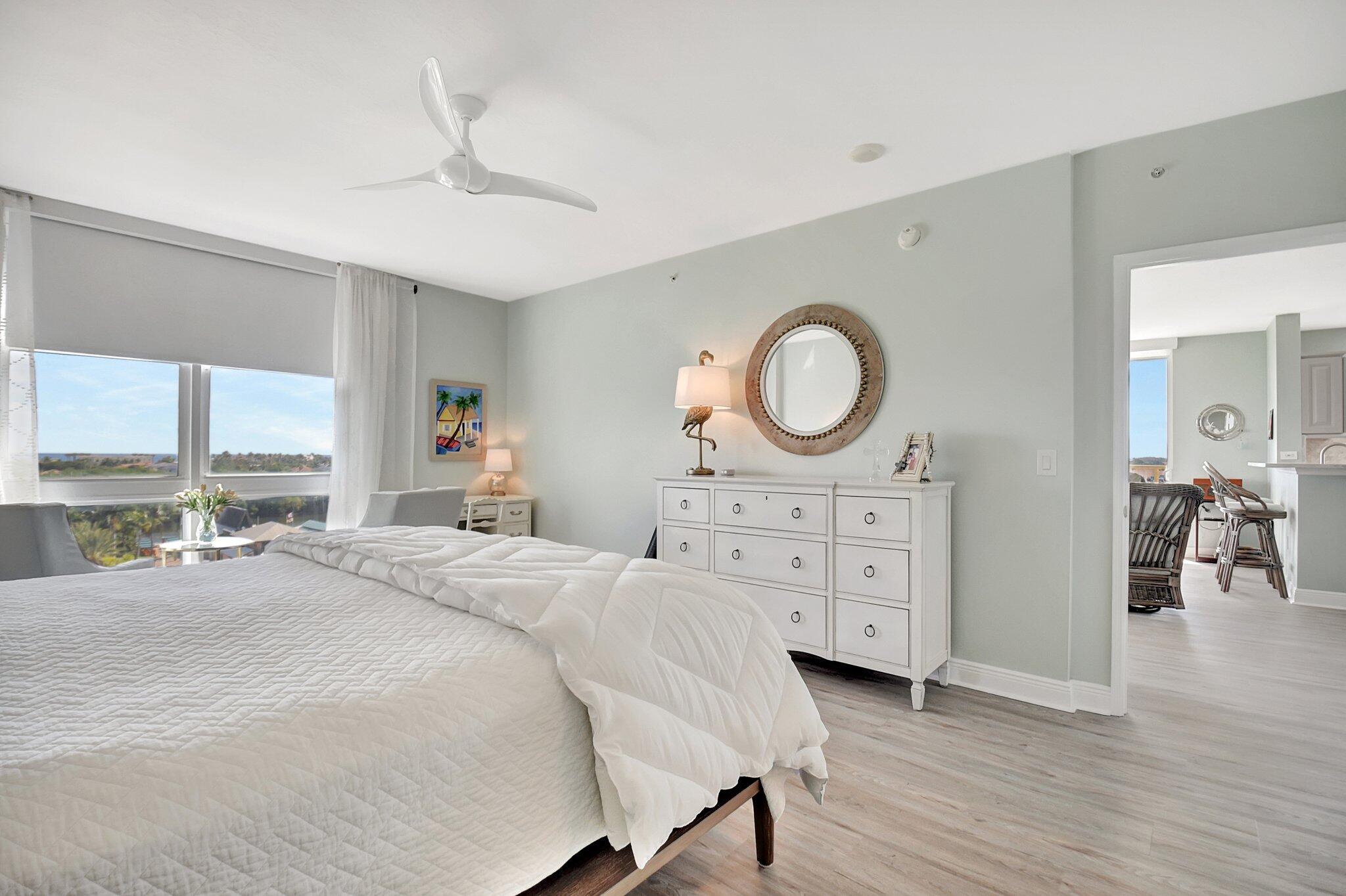 625 Casa Loma Boulevard 702