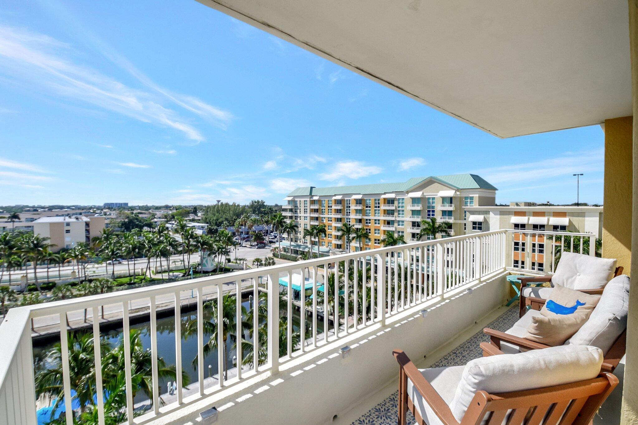 625 Casa Loma Boulevard 702