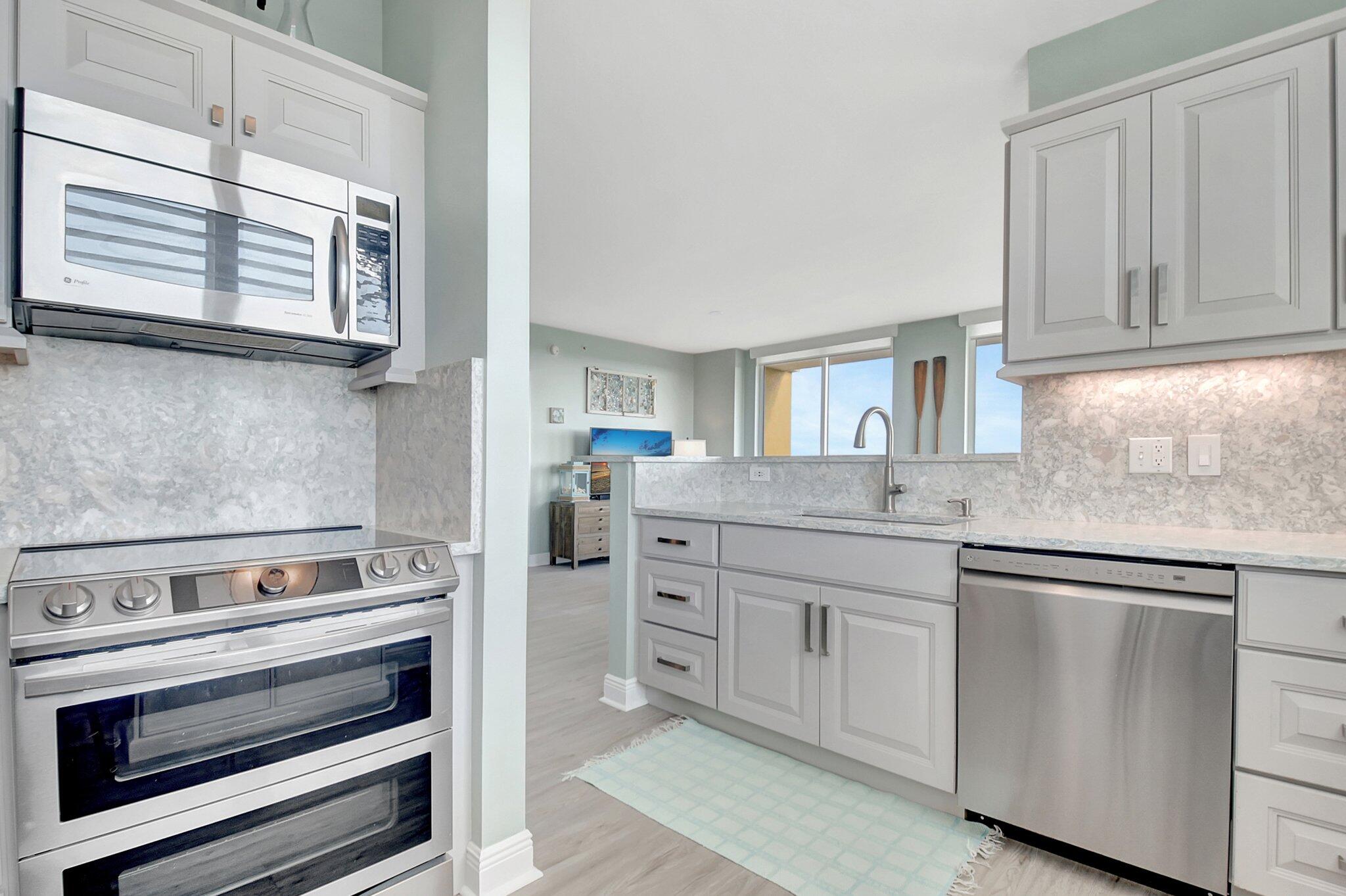 625 Casa Loma Boulevard 702