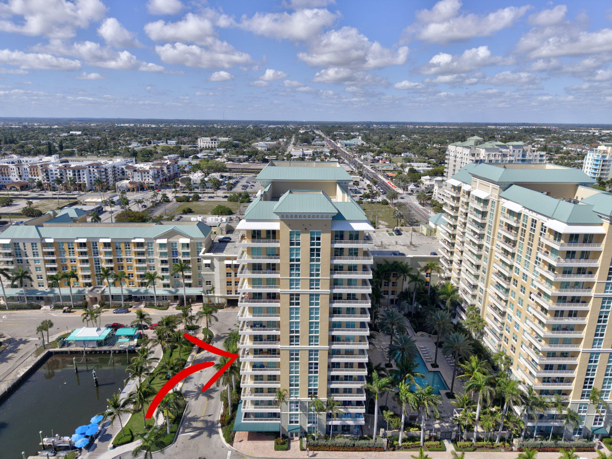 625 Casa Loma Boulevard 702