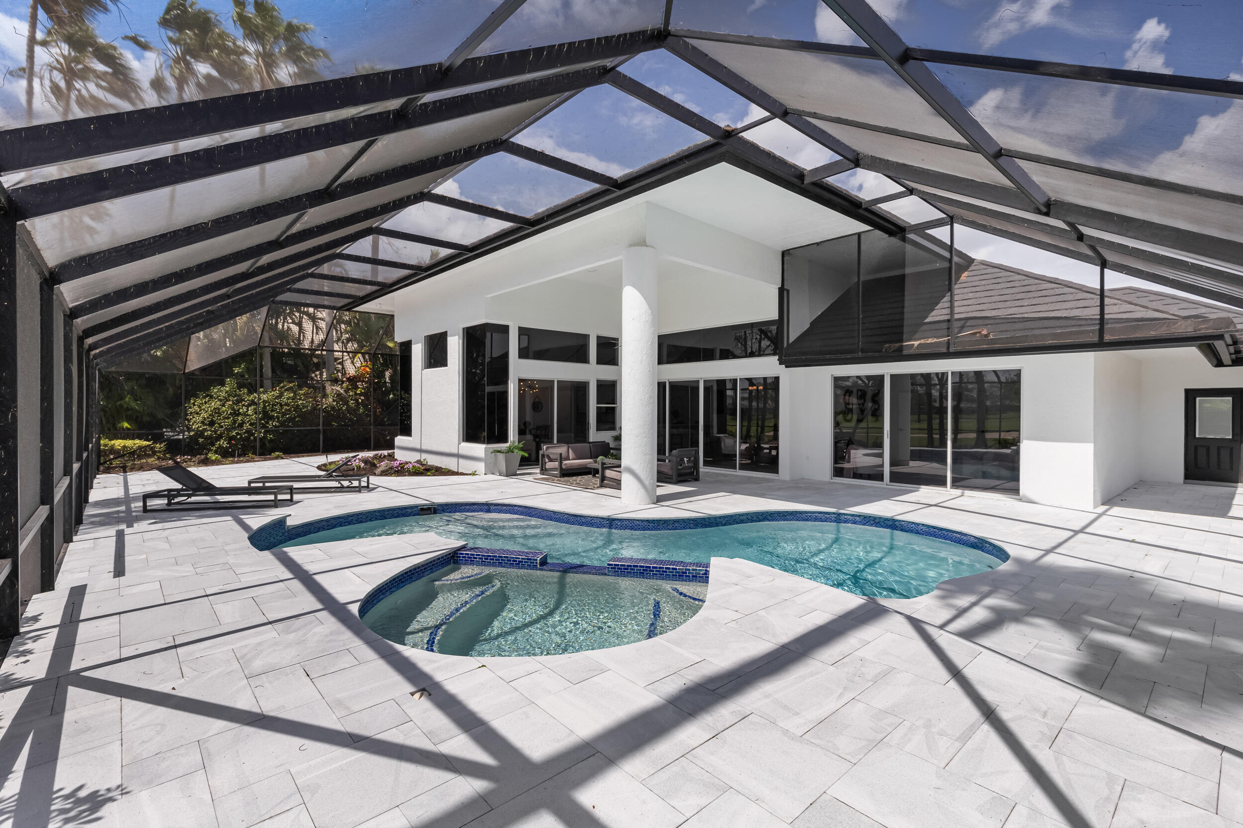 10483 Stonebridge Boulevard SE