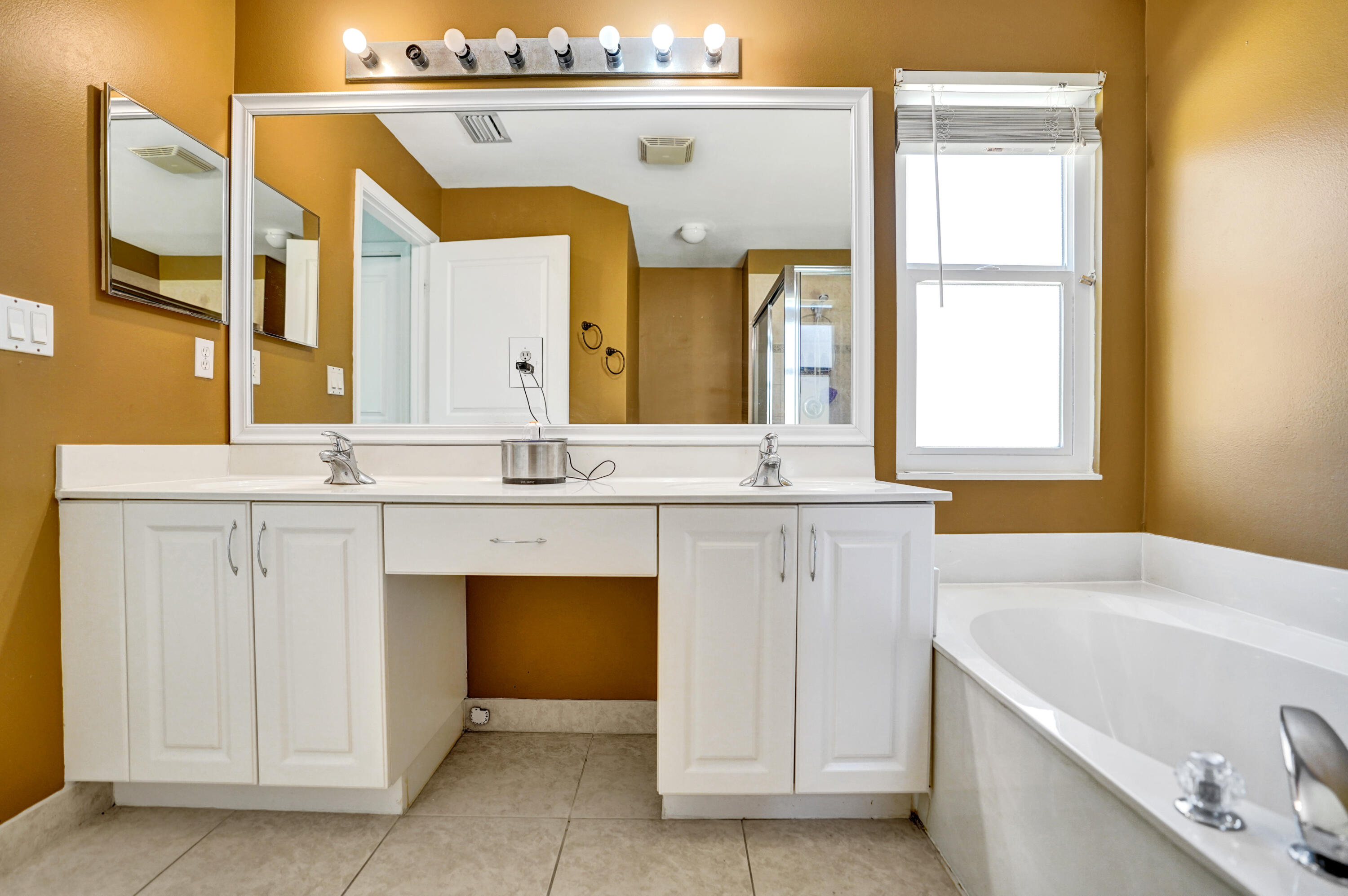 5091 Starblaze Drive