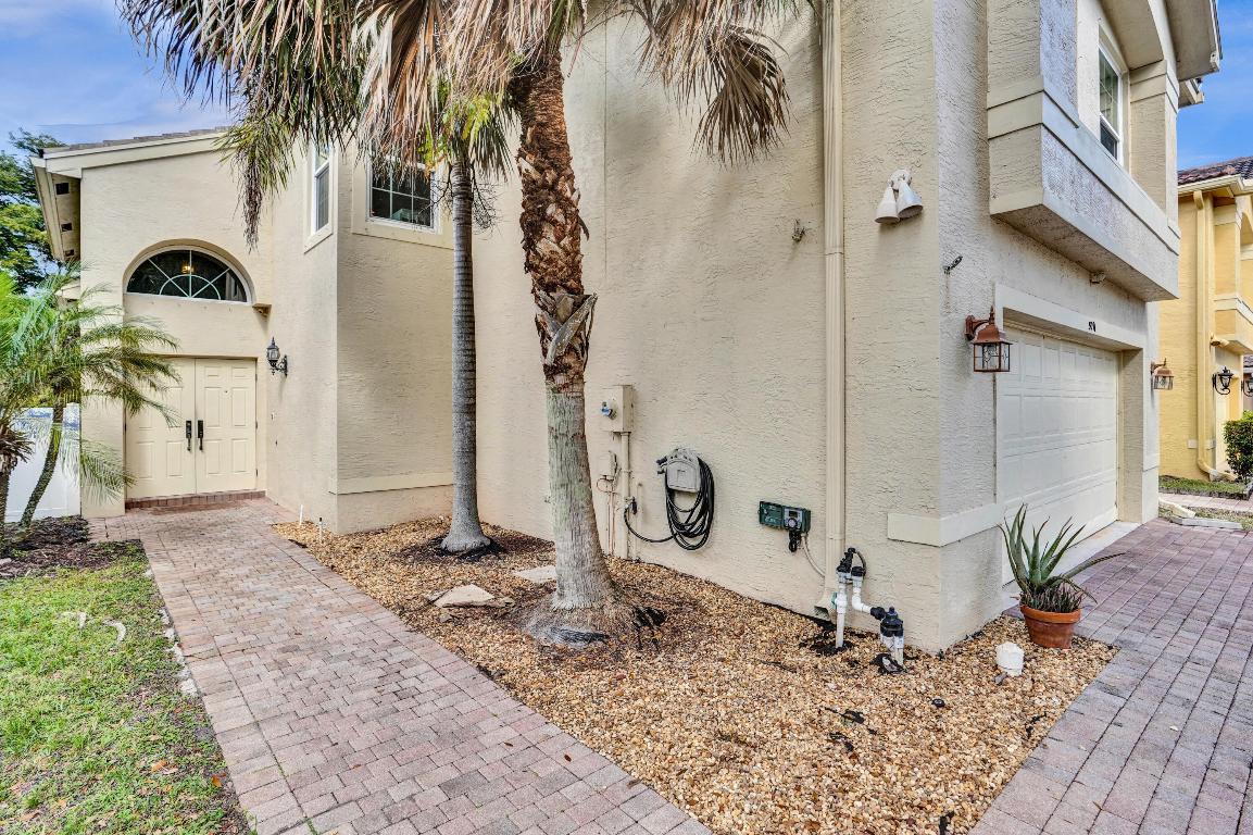 5091 Starblaze Drive