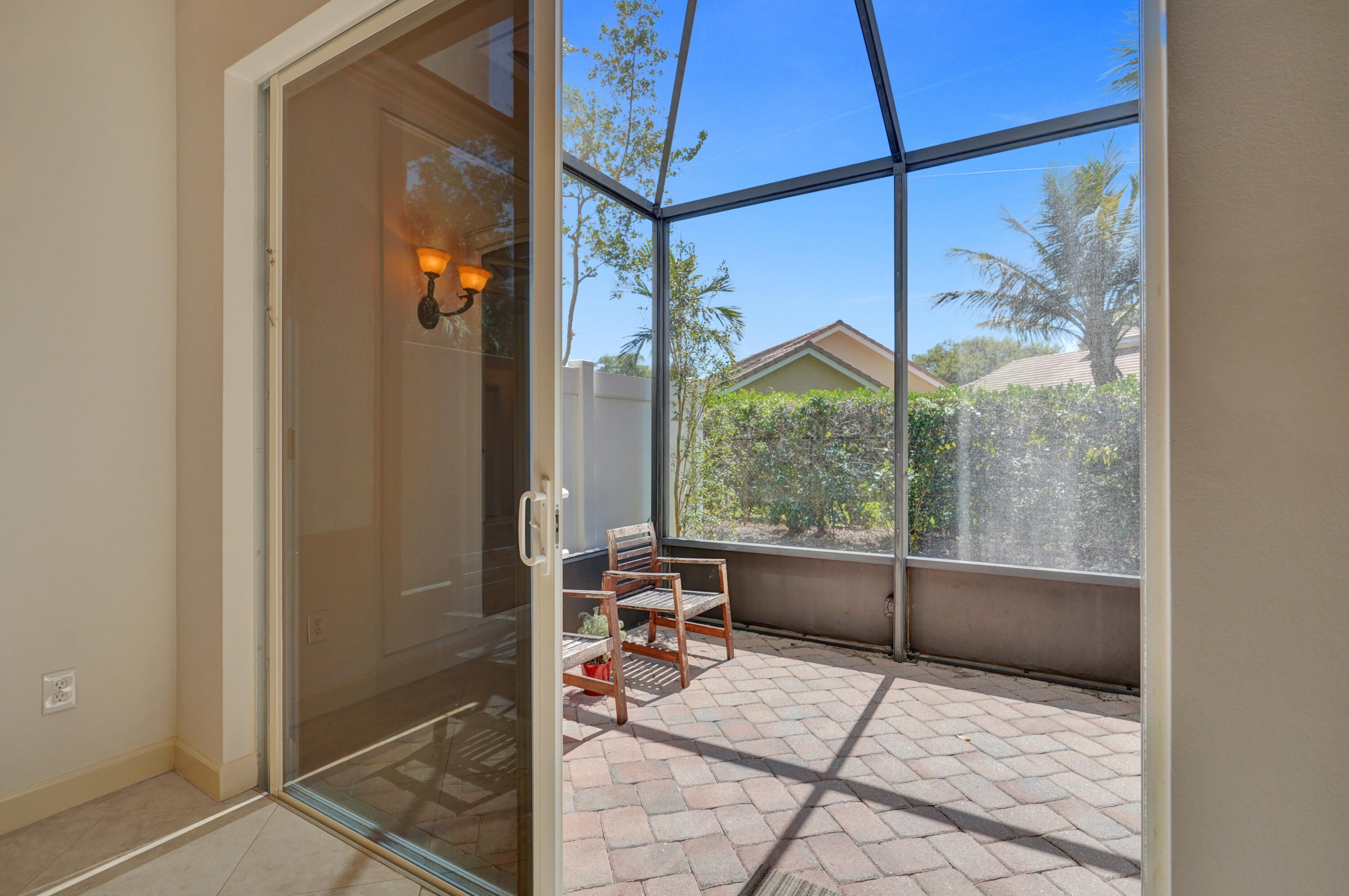 4734 S Prive Circle