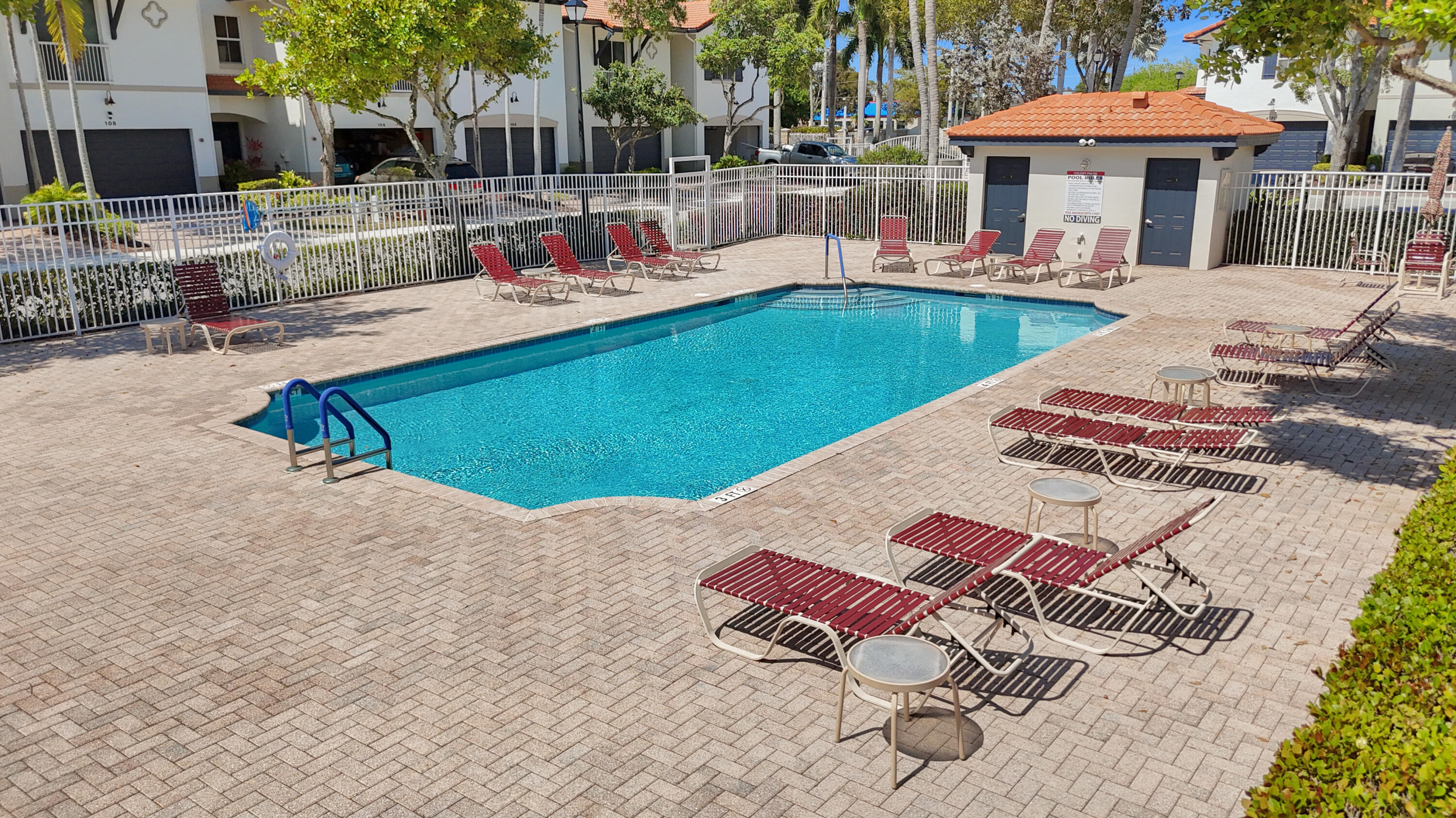 4734 S Prive Circle