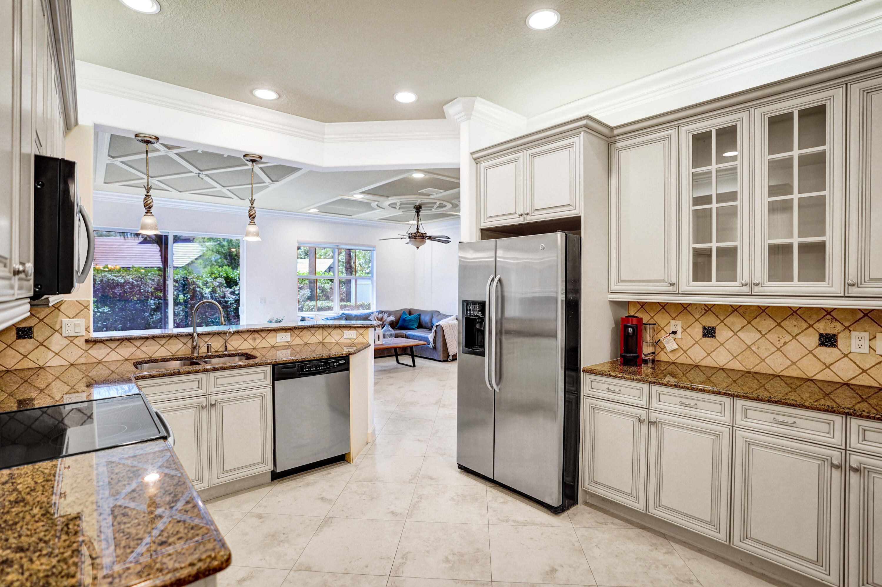 4734 S Prive Circle