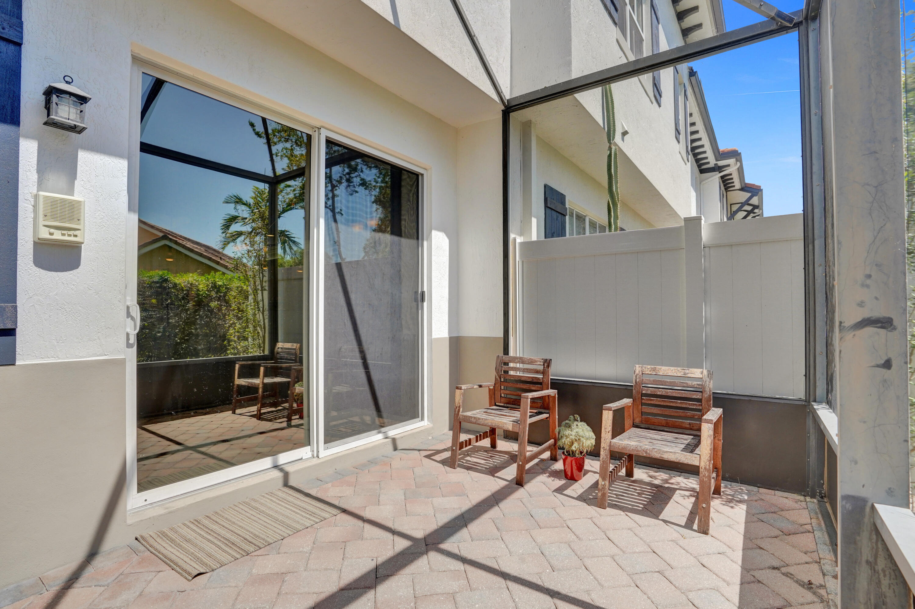 4734 S Prive Circle