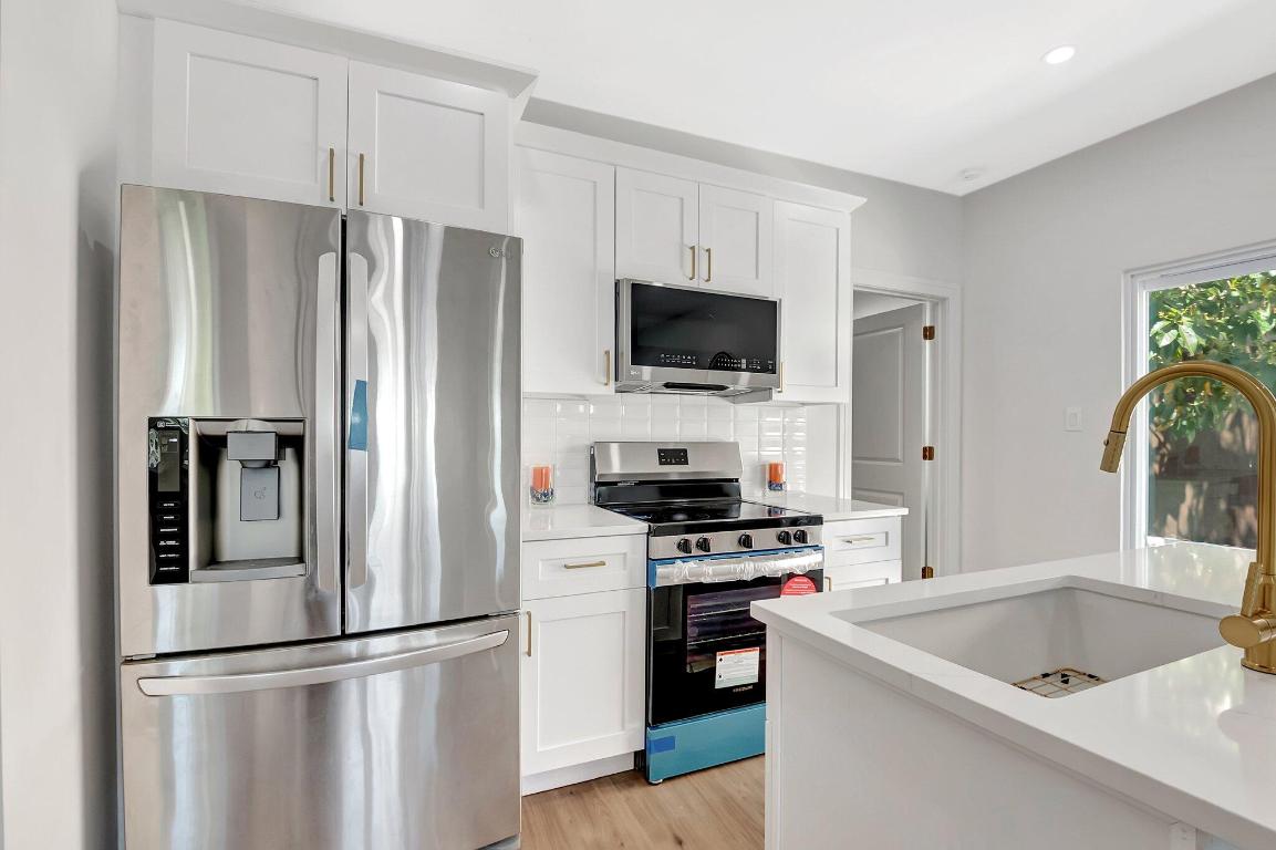 1313 N Federal Highway