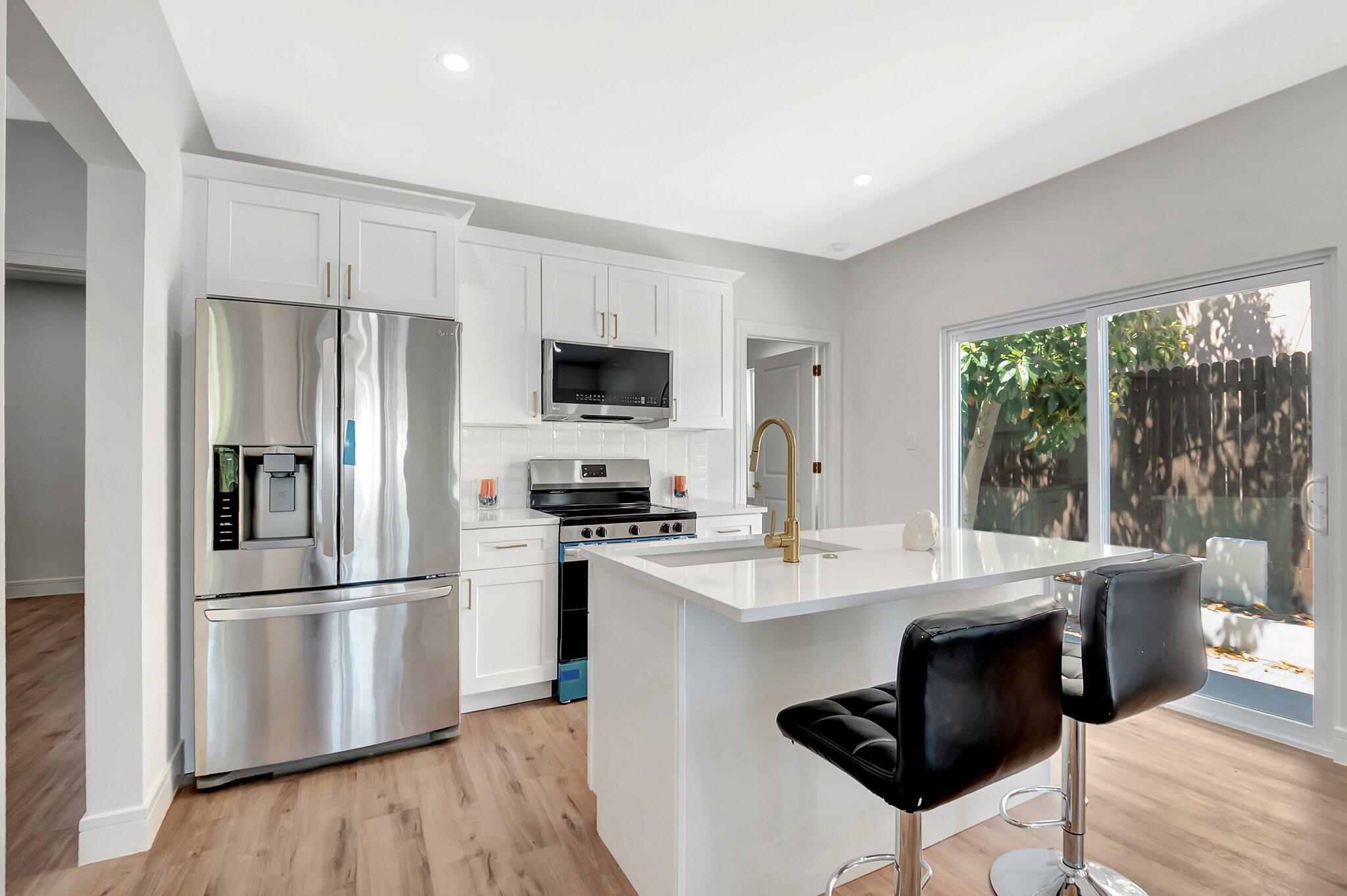 1313 N Federal Highway