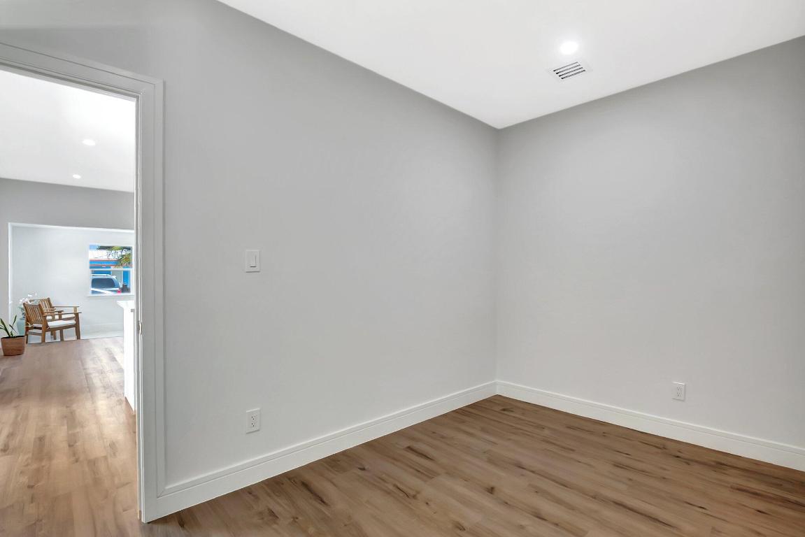 1313 N Federal Highway