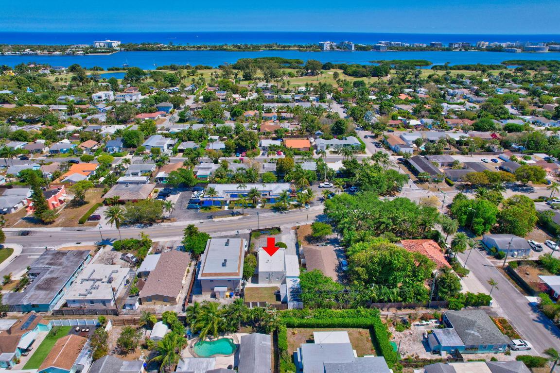 1313 N Federal Highway