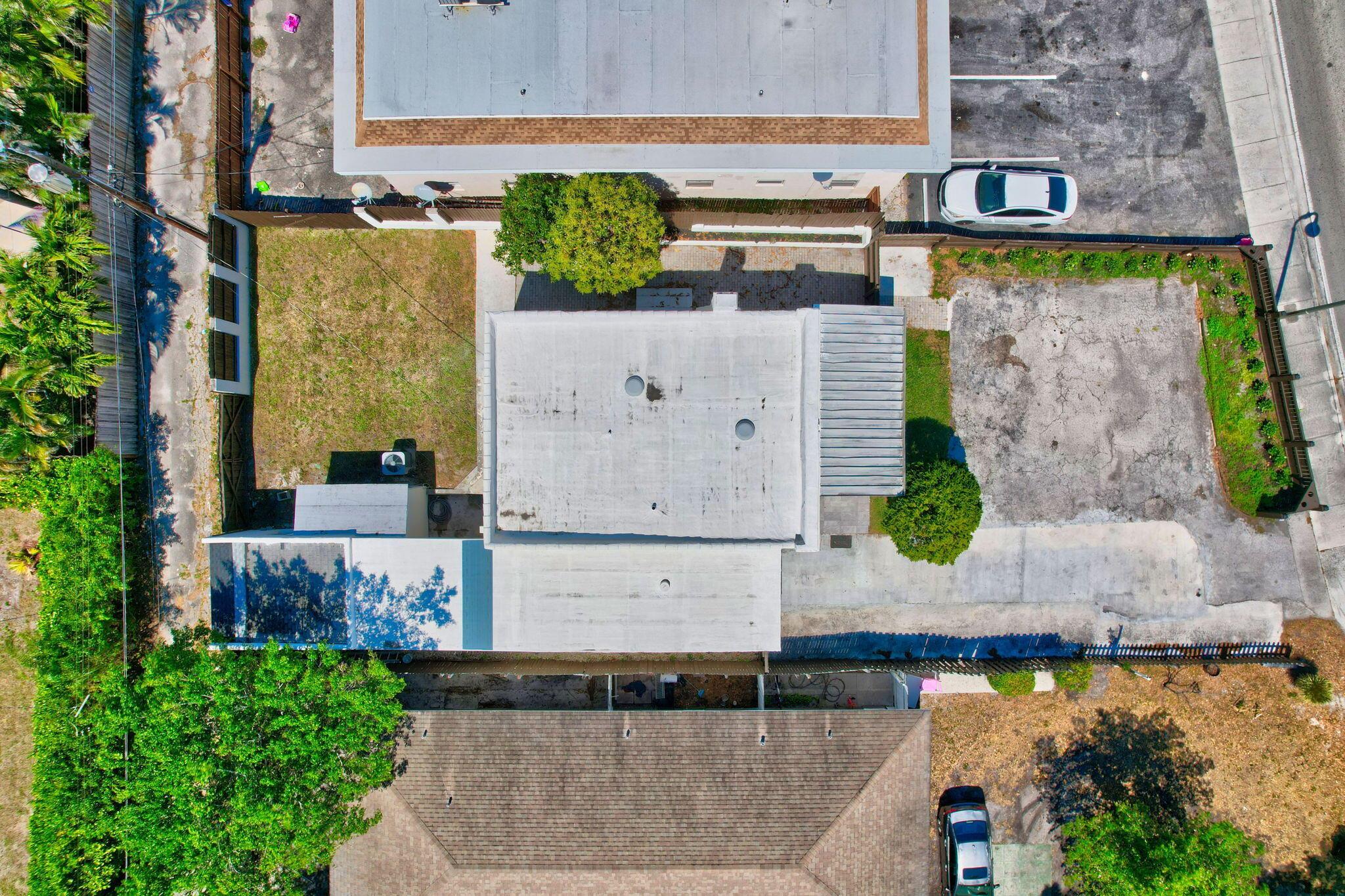 1313 N Federal Highway